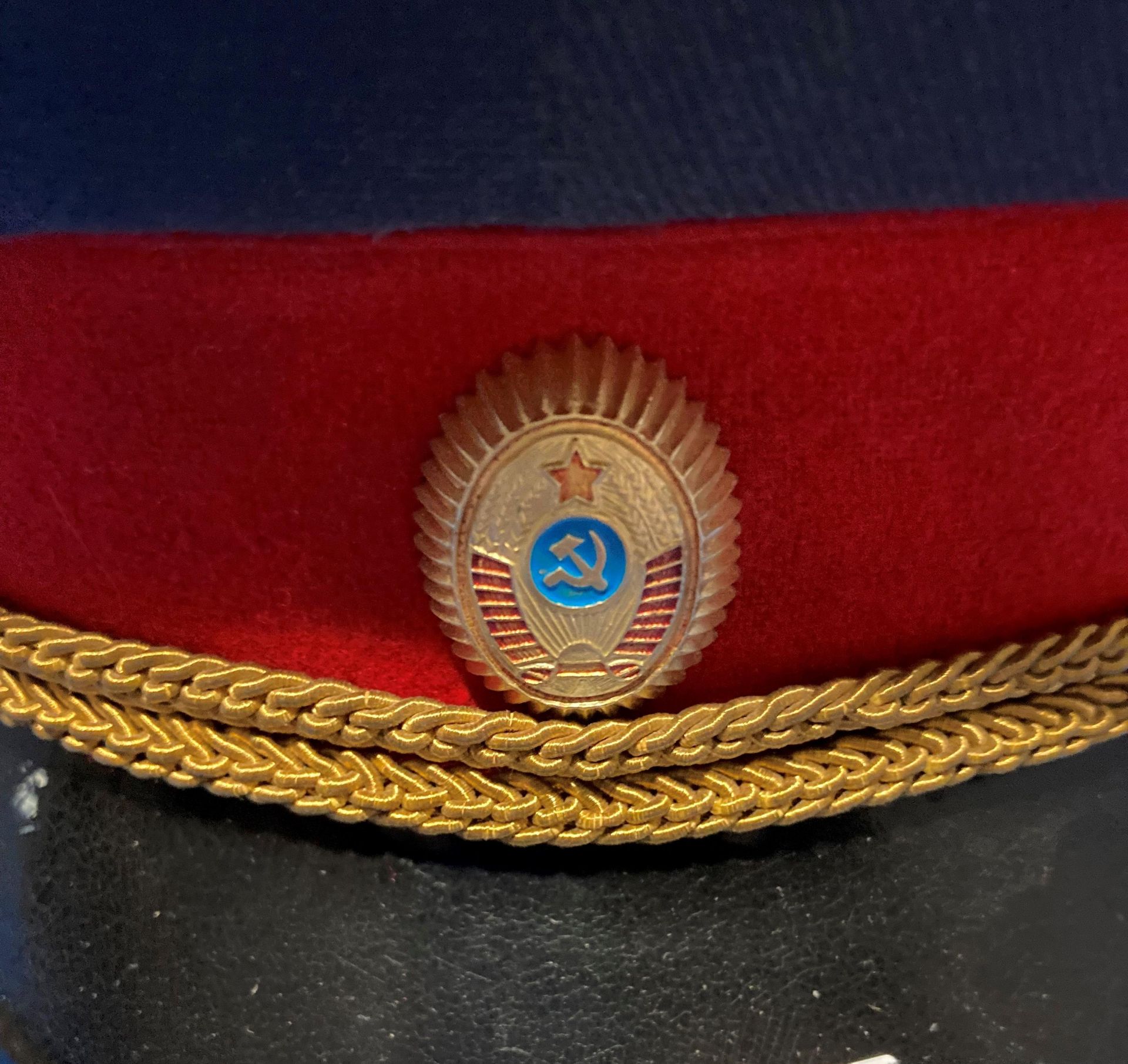 A Russian Police peaked cap, circa 1990s, - Image 2 of 4