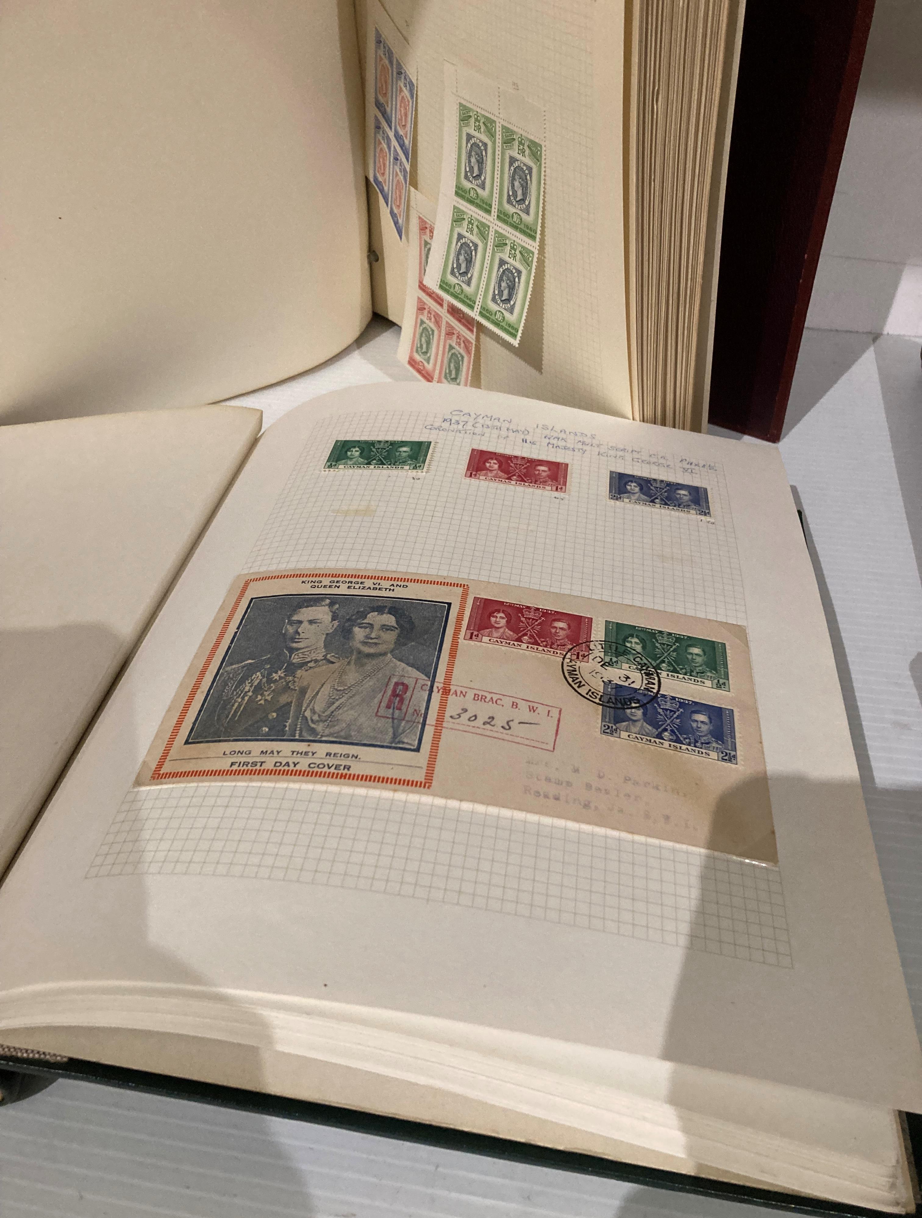Contents to crate - eleven stamp albums - various countries (Saleroom location: S1T1) - Image 4 of 6