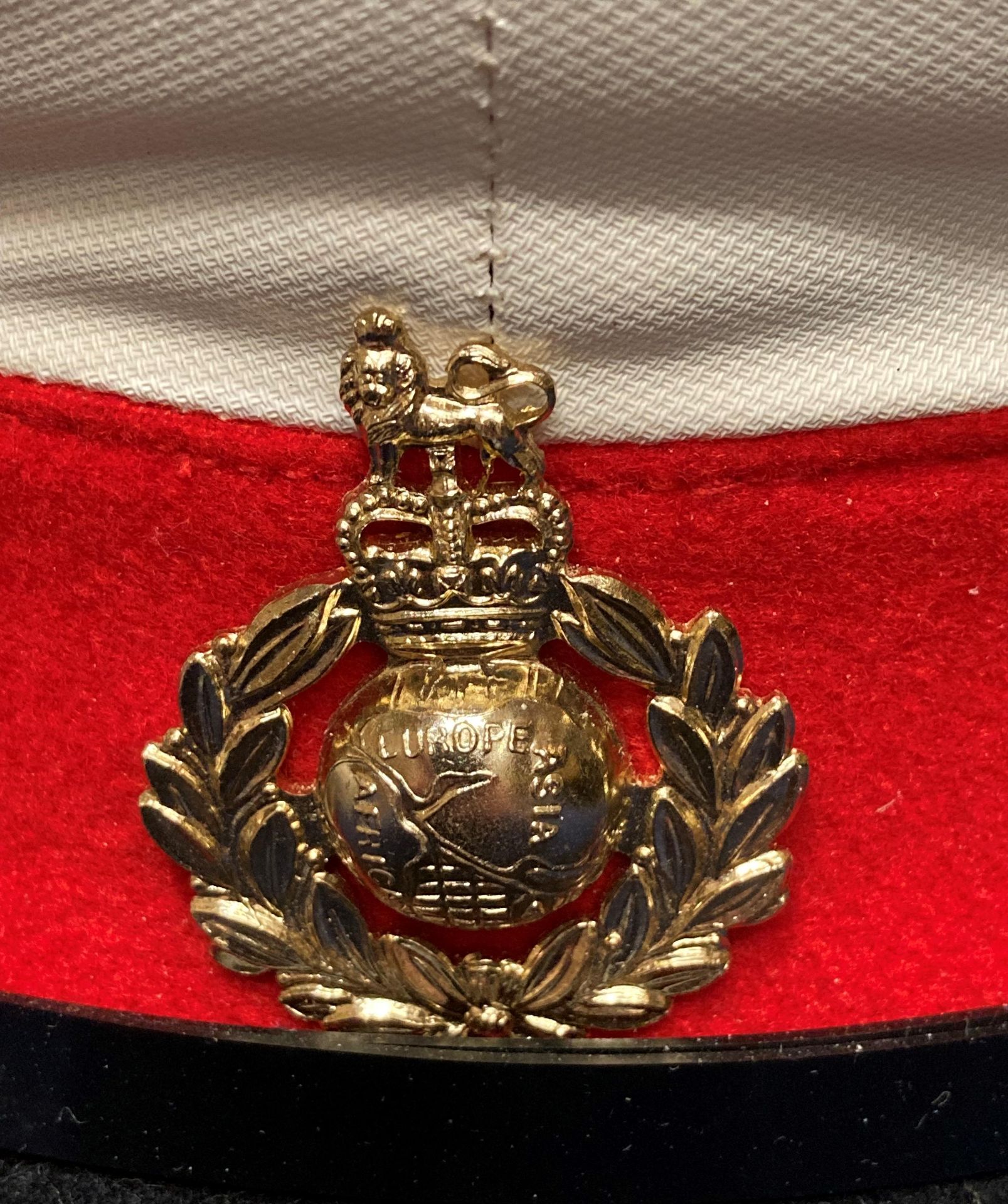 A Royal Marines peaked dress cap, - Bild 4 aus 7