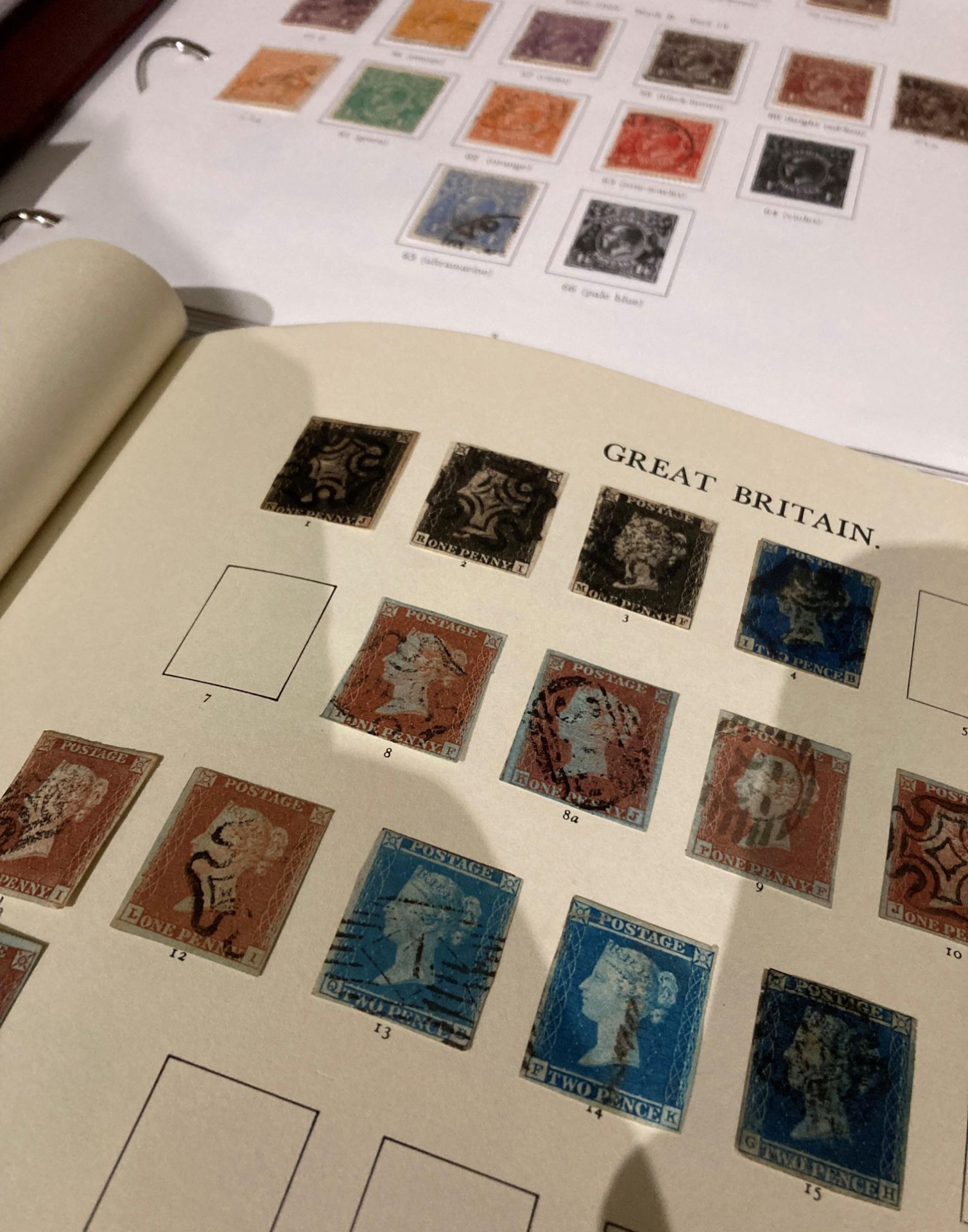 Contents to crate - six Stanley Gibbons stamp albums including three Great Britain and three - Image 3 of 5