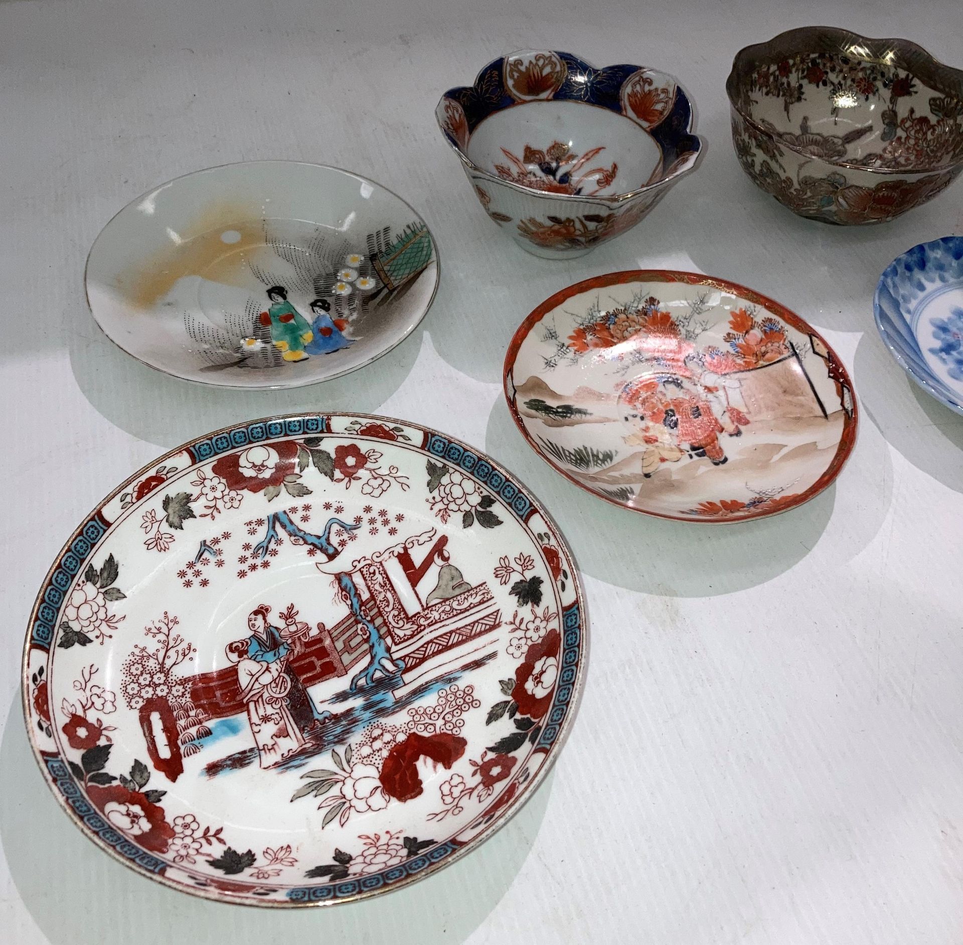 Eleven assorted vintage and other Oriental porcelain including blue and white tea bowl, - Image 5 of 6