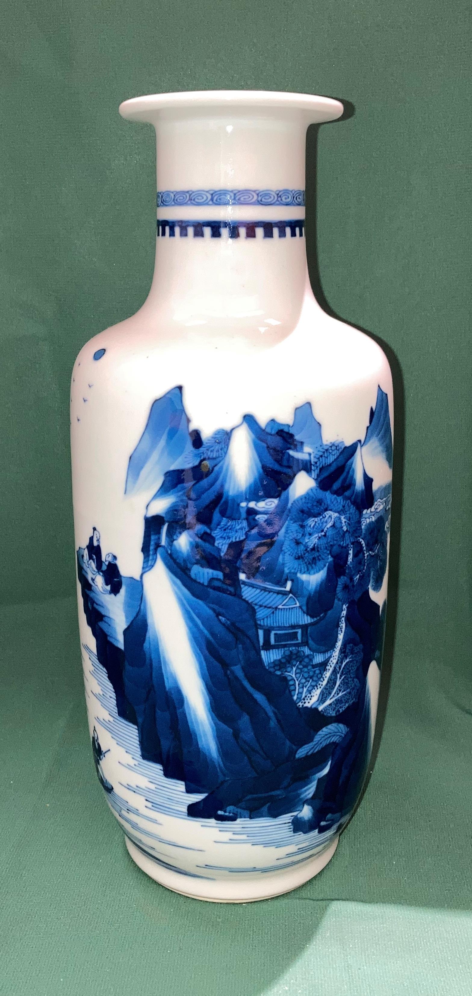 An early Oriental blue and white hand-painted vase with makers 'six' symbol stamp in double circle - Image 3 of 19