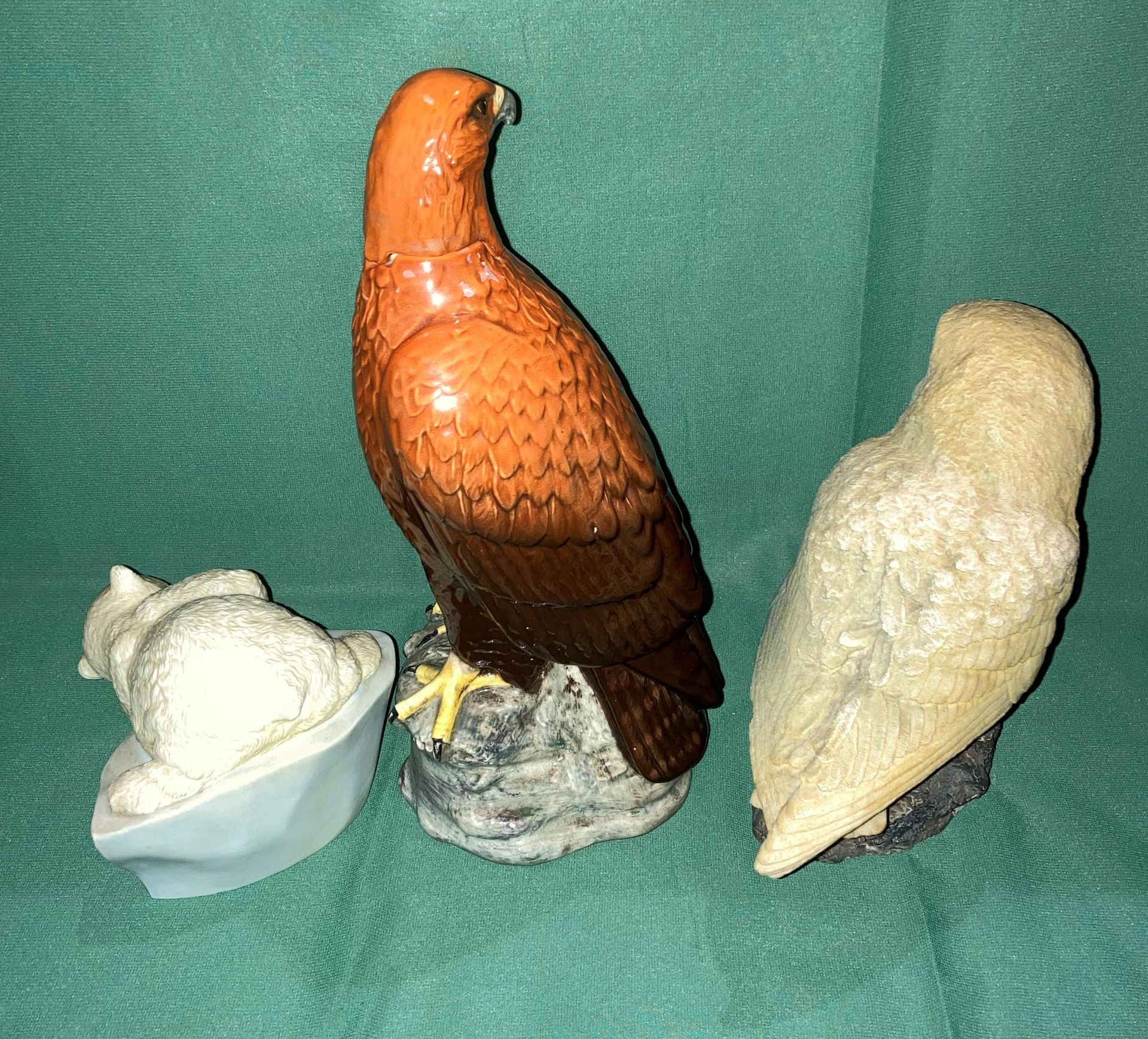 Three items including a Beswick 1969 golden eagle decanter with stopper and lid (26cm high - no - Image 2 of 4