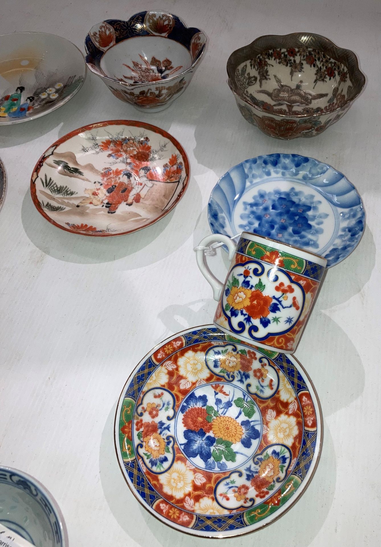 Eleven assorted vintage and other Oriental porcelain including blue and white tea bowl, - Image 4 of 6