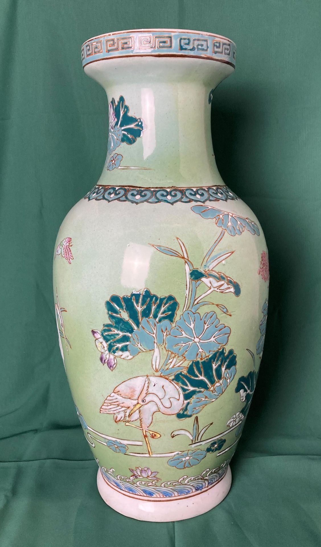 Large Oriental ceramic vase (46cm high) with cranes and birds in pond (saleroom location: S1) - Image 2 of 4