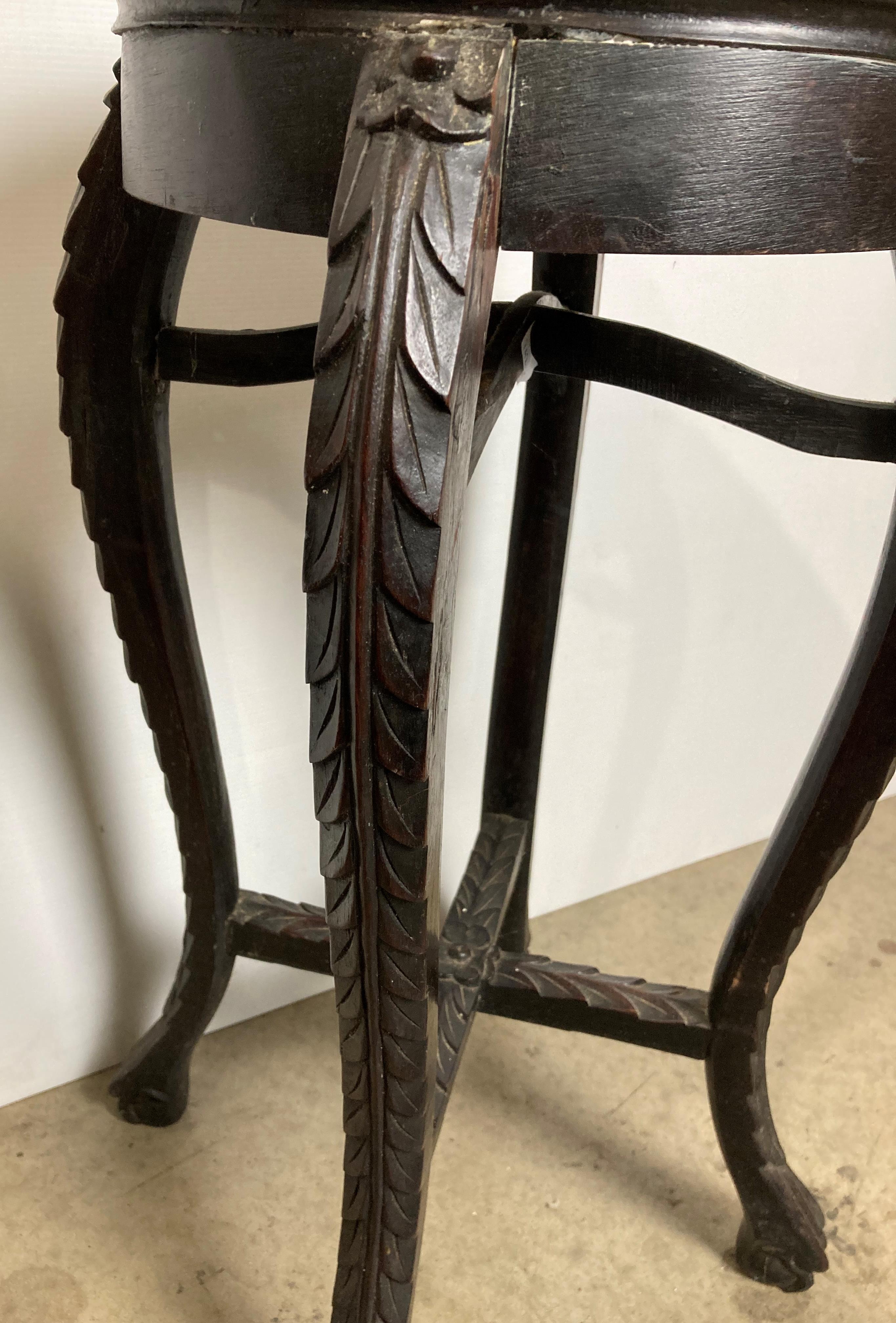 Oak hand-carved marble top Oriental plant stand/jardiniere with cross support to legs, - Image 3 of 4