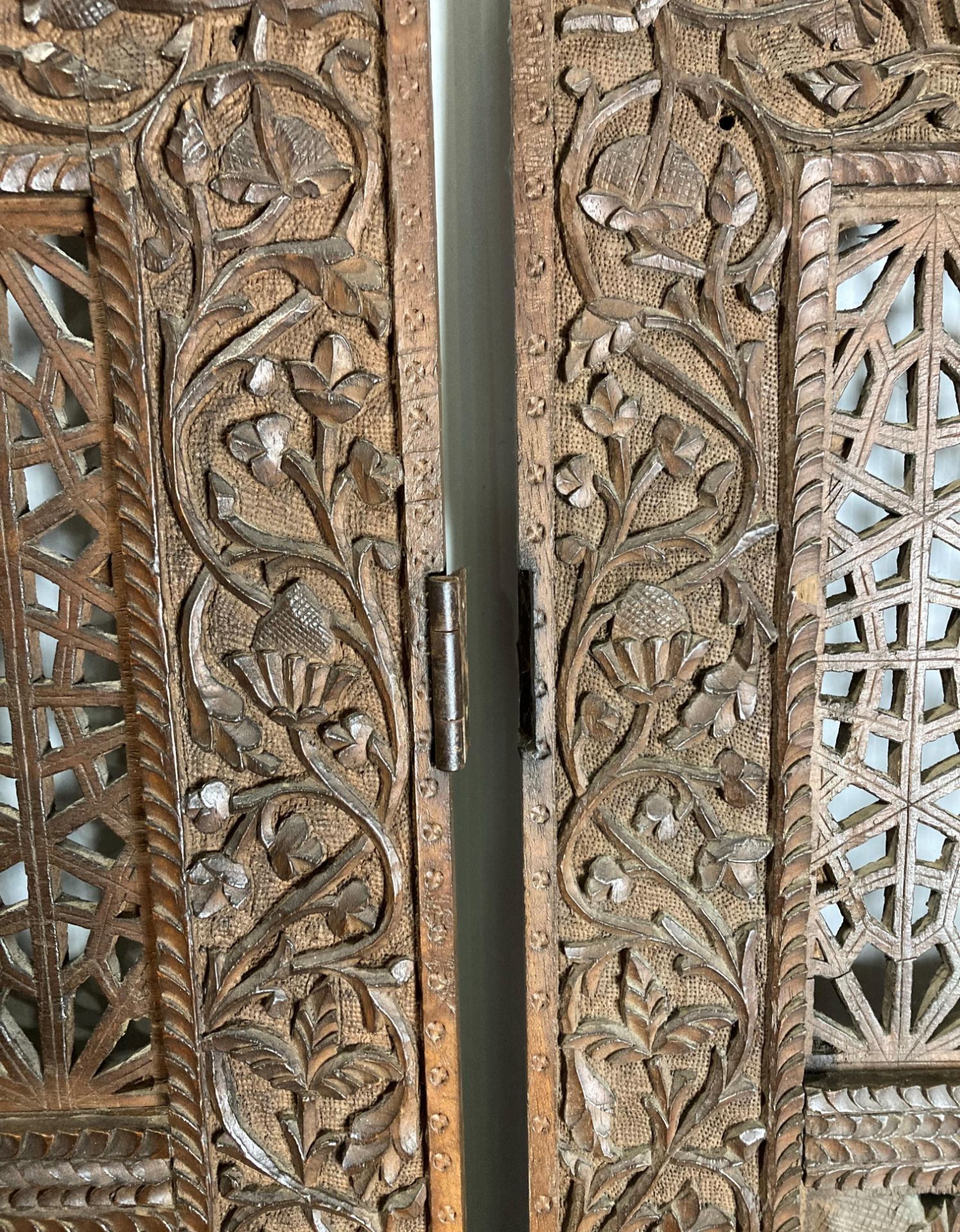 An Asian wooden hand-carved three-panel display screen with detailed peacock to each panel and - Image 2 of 13