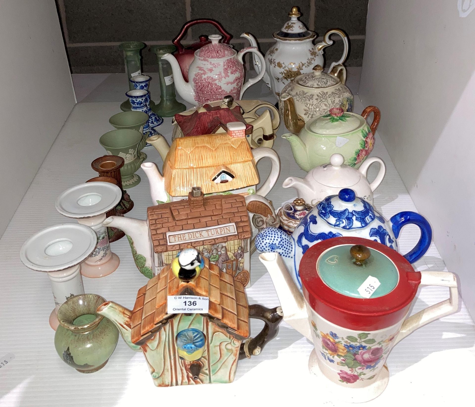 Contents to part of rack - thirteen assorted tea pots including novelty etc by Meakin, Teapottery,