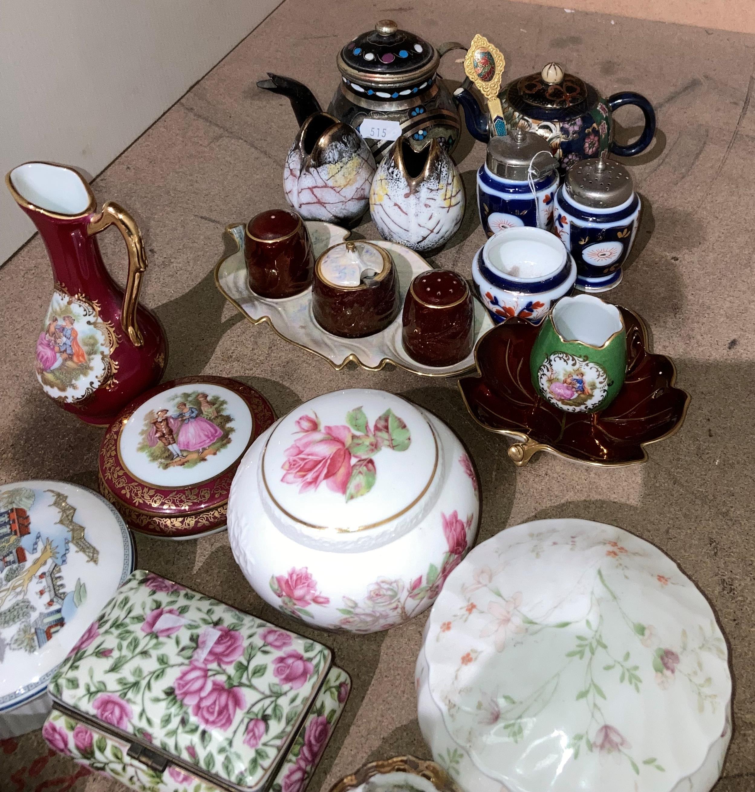 Thirty assorted ceramic items including Imari pattern condiment set, trinket boxes and pill boxes, - Image 2 of 3