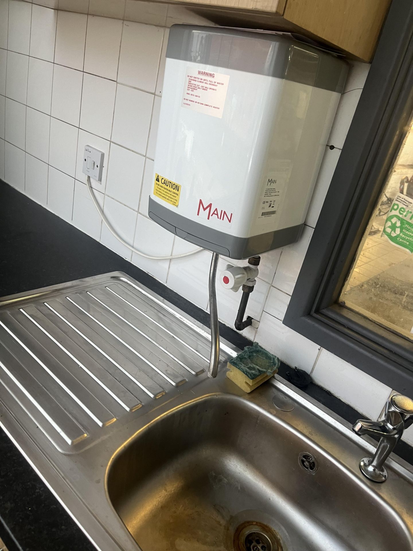 Contents to kitchen area including cupboards, sink, Main water heater, etc. - Image 4 of 5