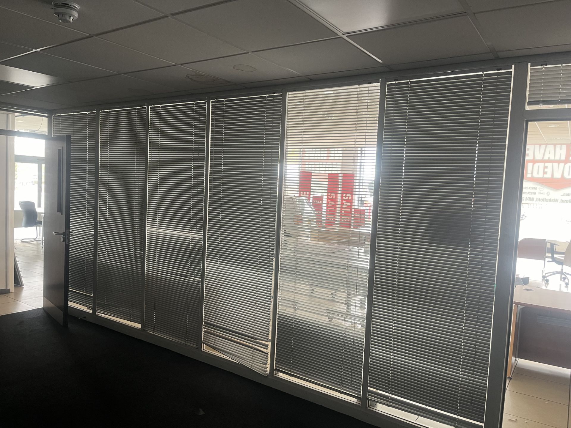 Glass partition section comprising six panels and two doors (Please note the successful bidder is - Image 4 of 5