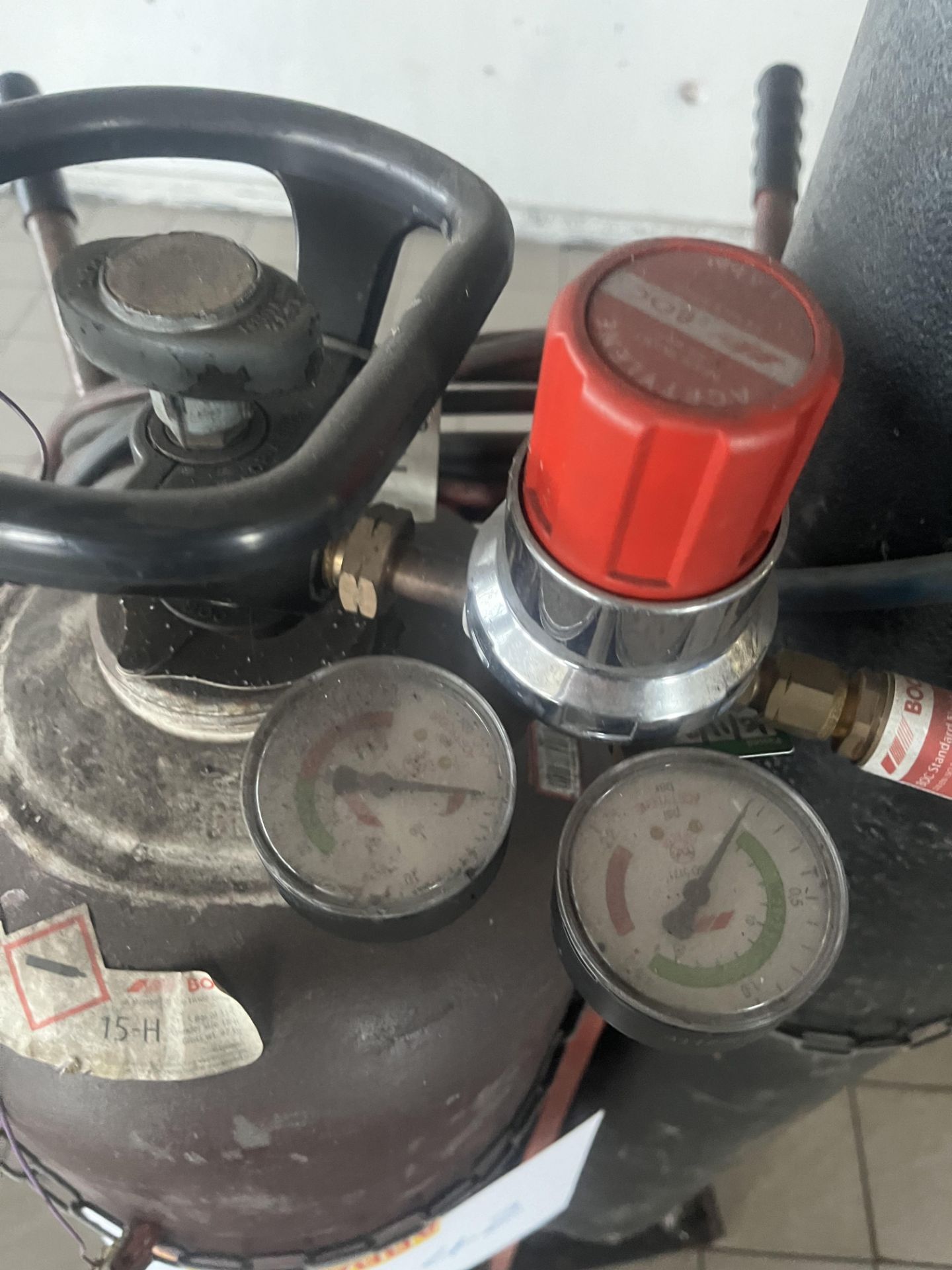 Welding equipment including gas bottles (empty) - Image 2 of 7