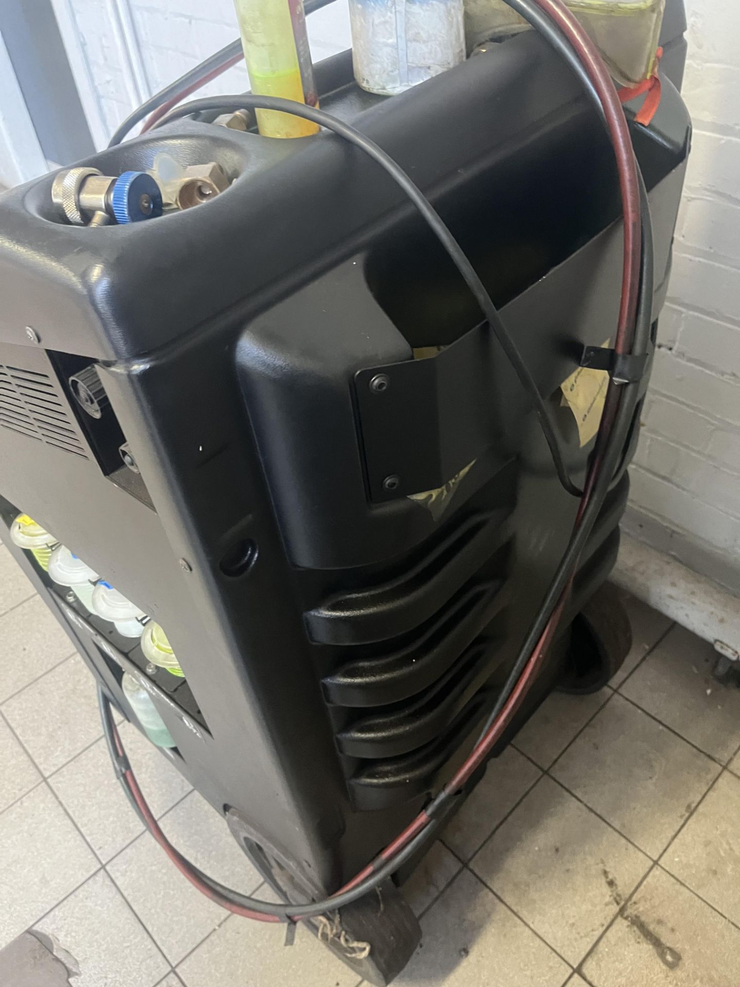 Dual use aircon machine, R134A and R1234YF, - Bild 9 aus 10