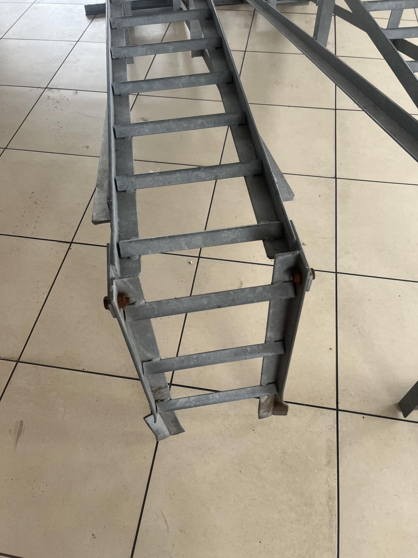 Metal vehicle display ramps - Bild 2 aus 5