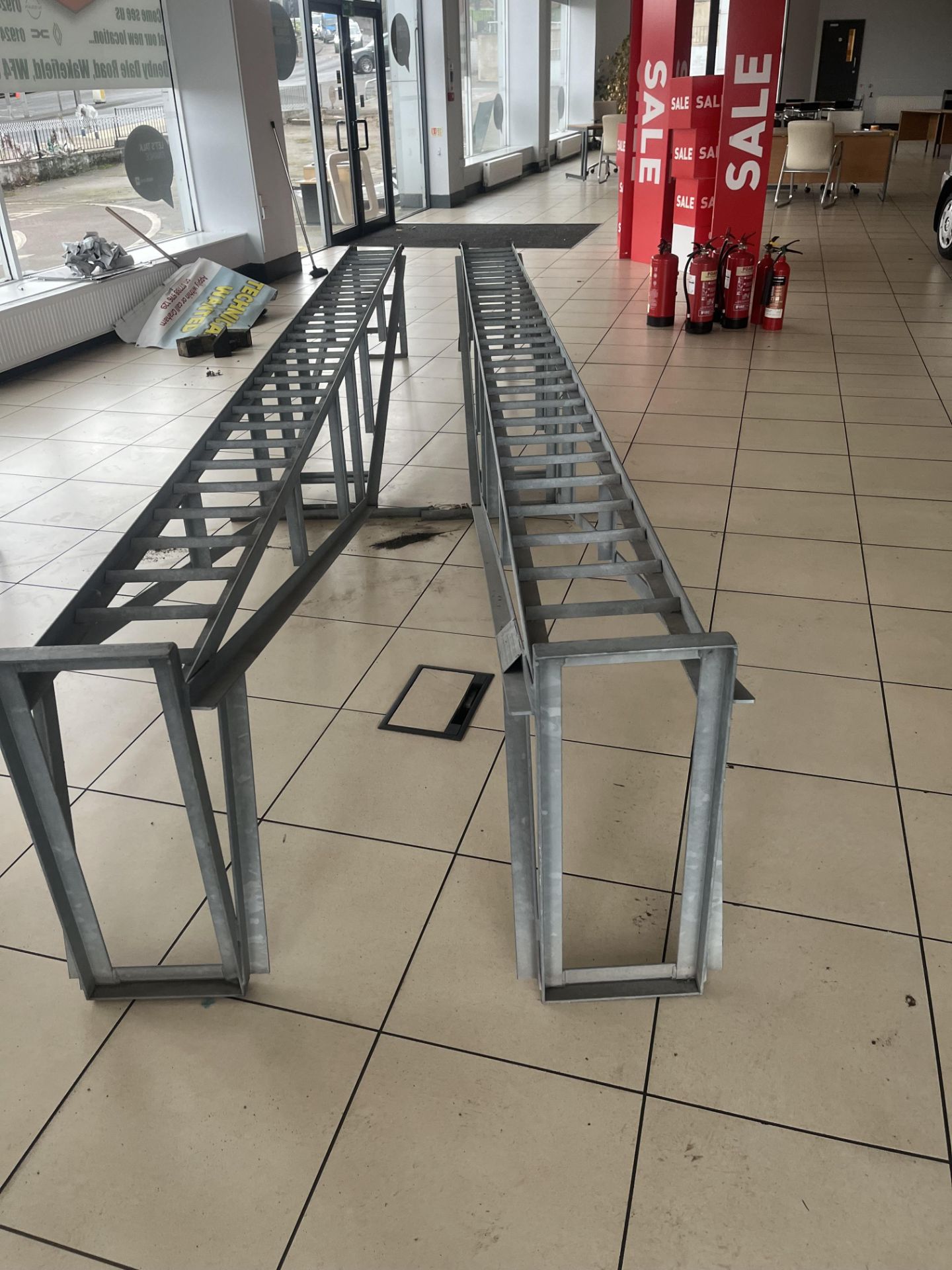 Metal vehicle display ramps - Bild 4 aus 5