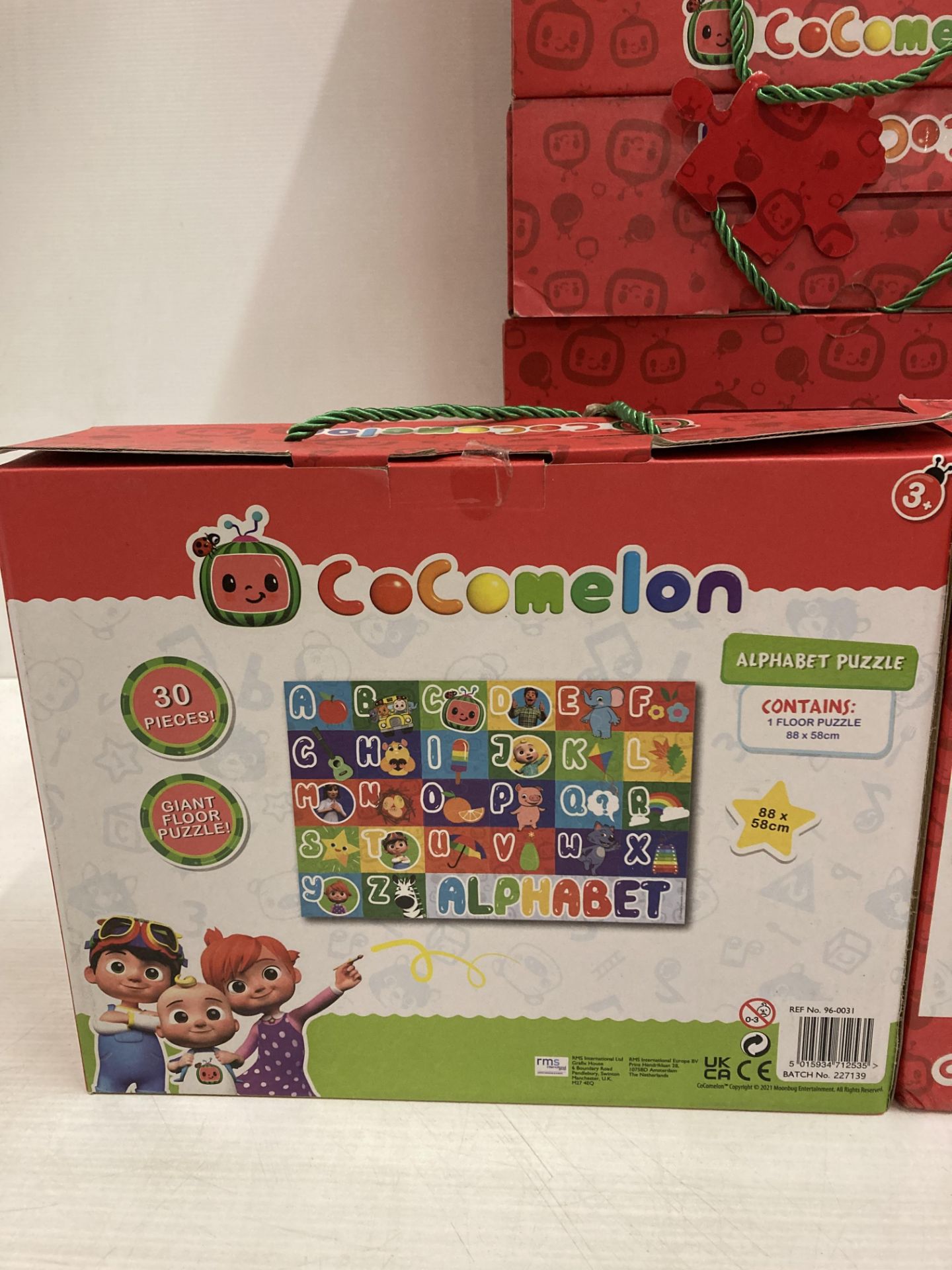 10 x Cocomelon Alphabet Puzzles giant floor puzzles (saleroom location: M05) Further - Bild 2 aus 3