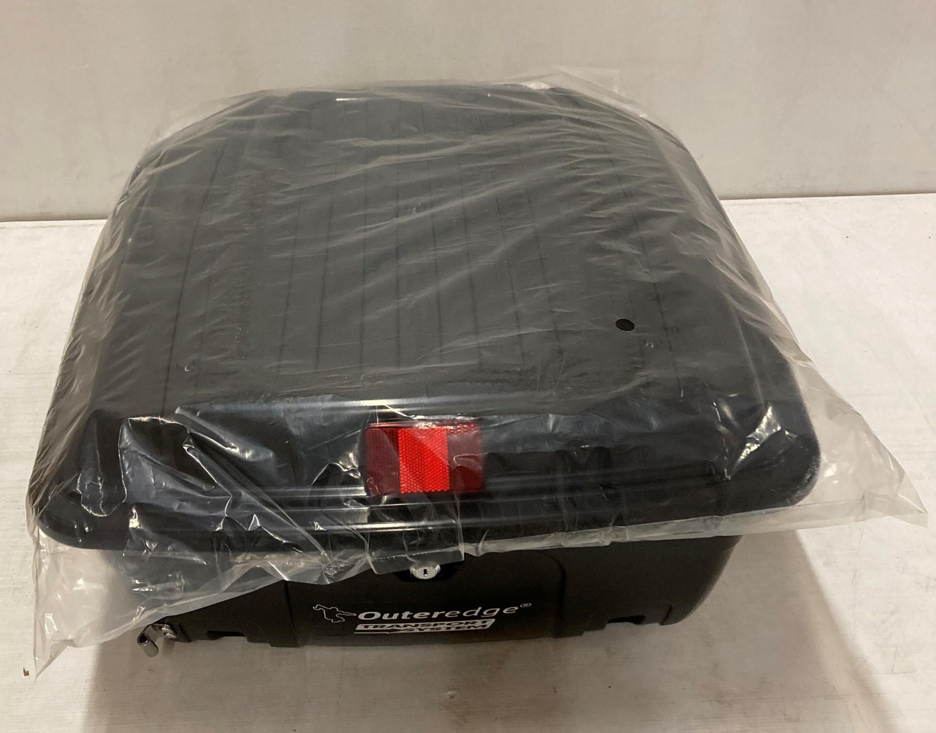 Outeredge Transport System roof rack luggage box (saleroom location: L06) - Bild 4 aus 4