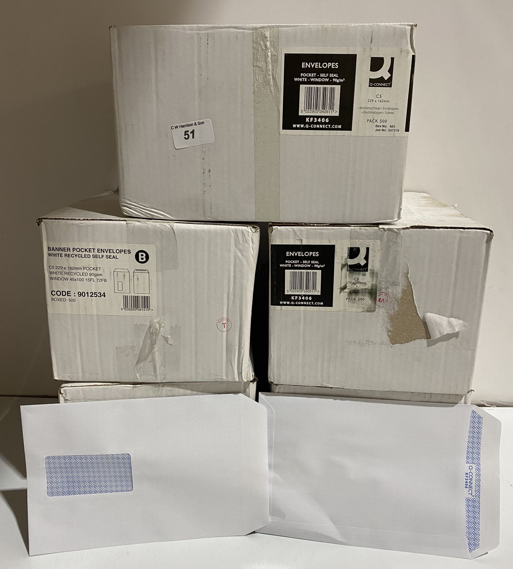 5 x boxes of 500 white C5 envelopes with window (saleroom location: H05)