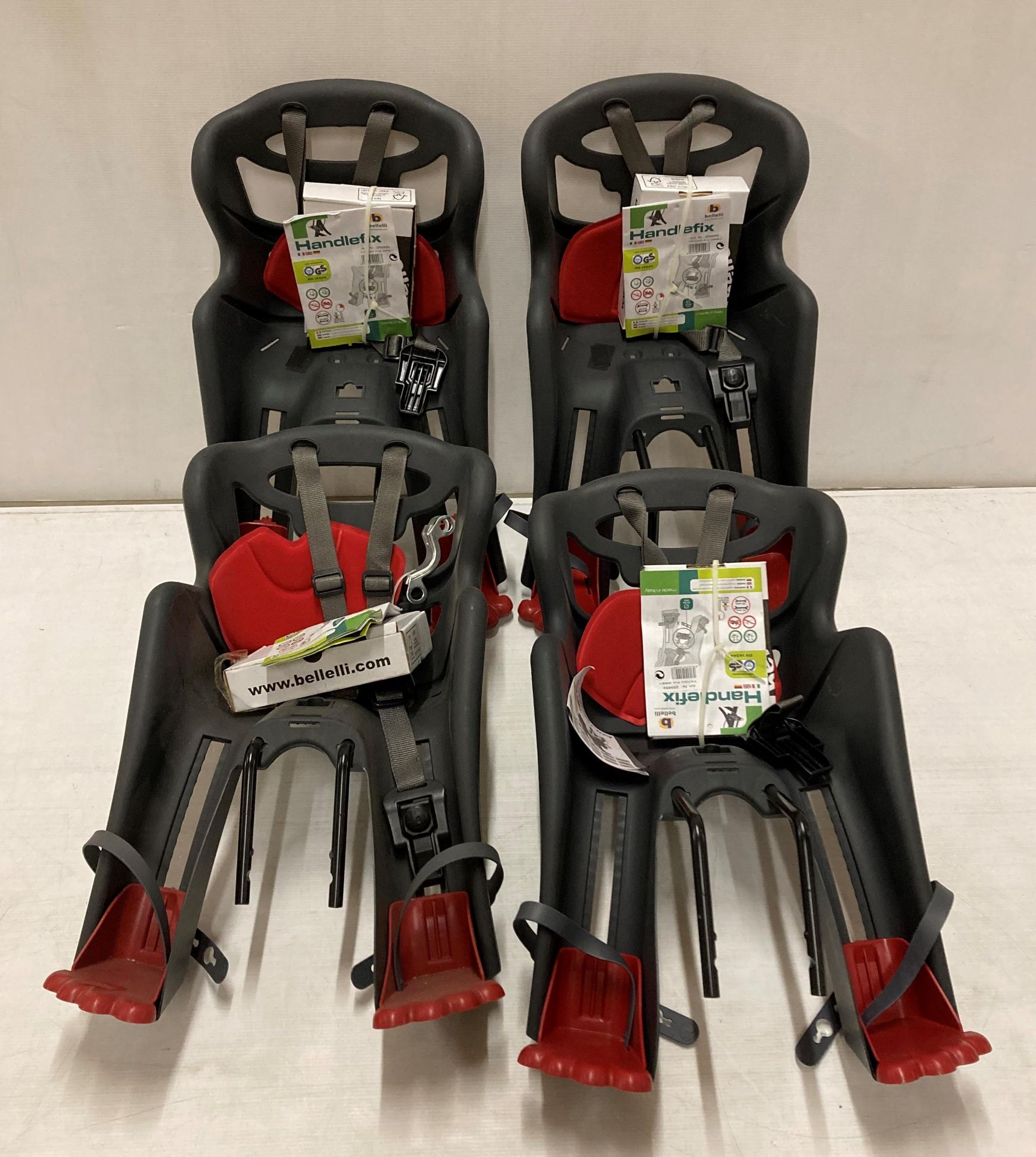 4 x Bellelli Handlefix child safety bicycle seats (saleroom location: L06)