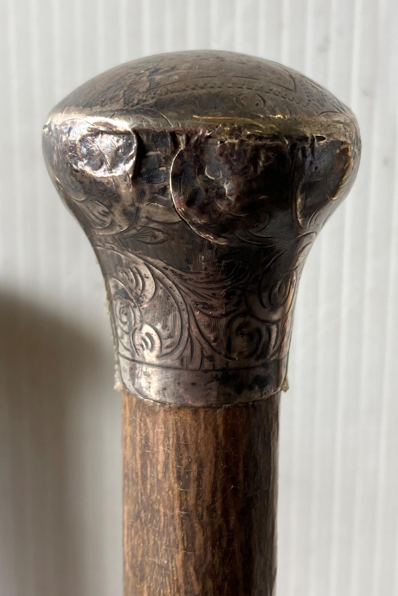 Two silver hallmarked handled walking canes/sticks and a horn handled walking stick with carved - Image 5 of 7