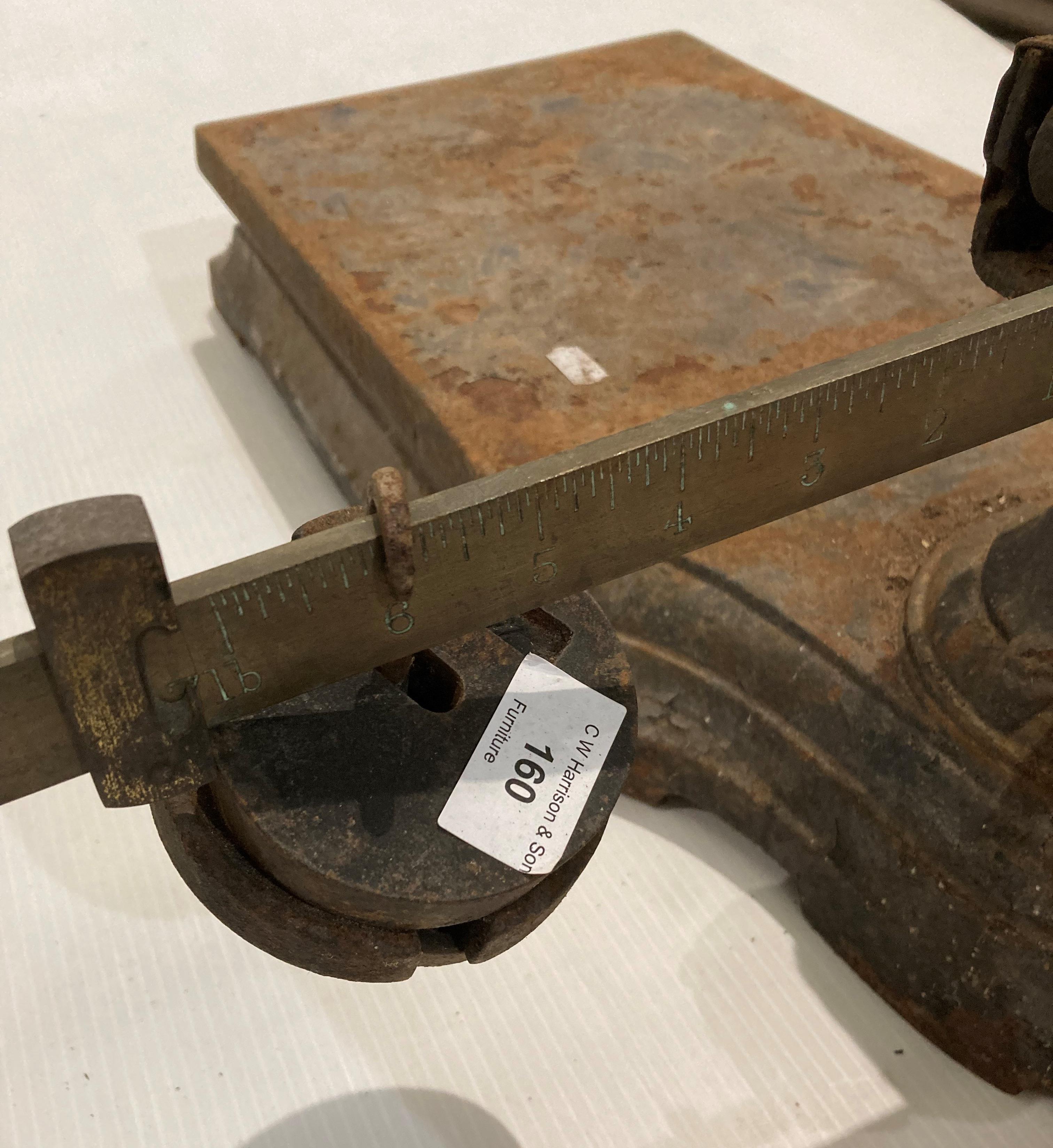 A set of vintage cast metal weighing scales, bed size: 35cm x 27. - Image 4 of 4