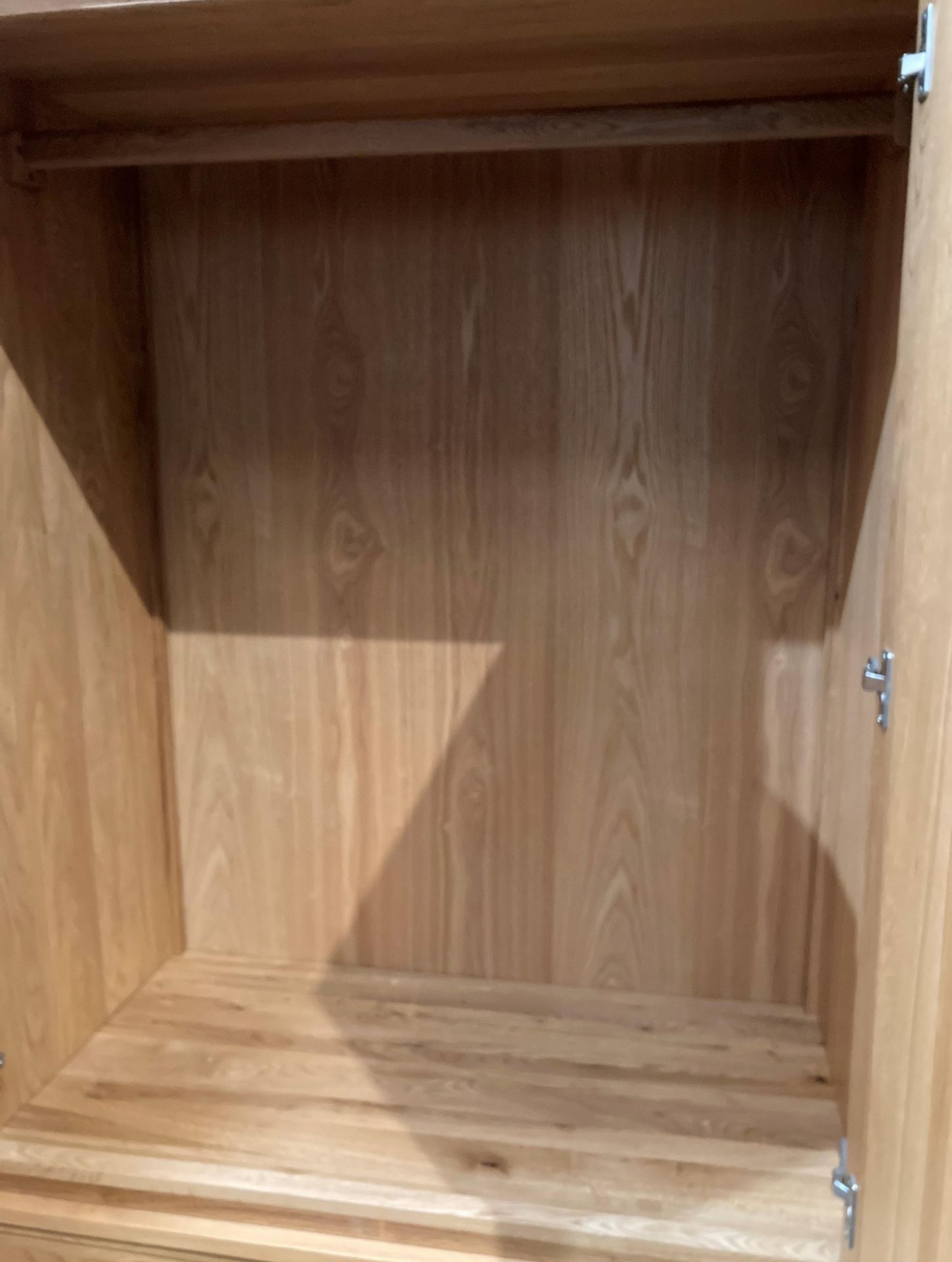 Willis & Gambier oak wardrobe with base section, - Image 2 of 4