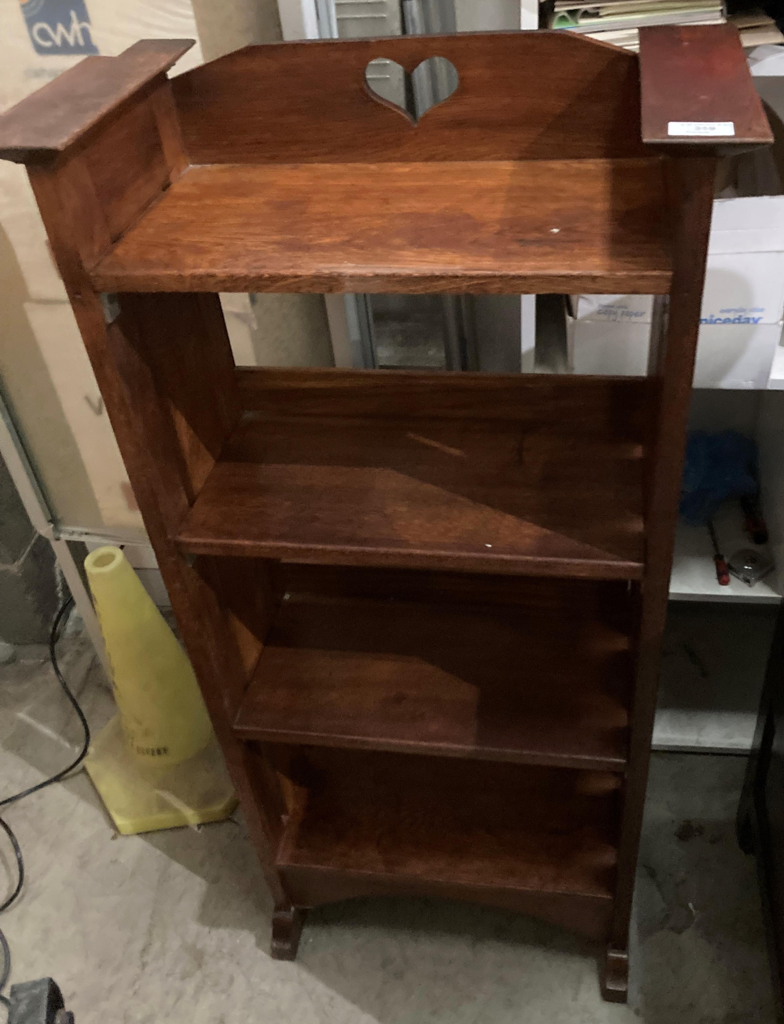 An oak Arts & Crafts small four-shelf open bookcase,