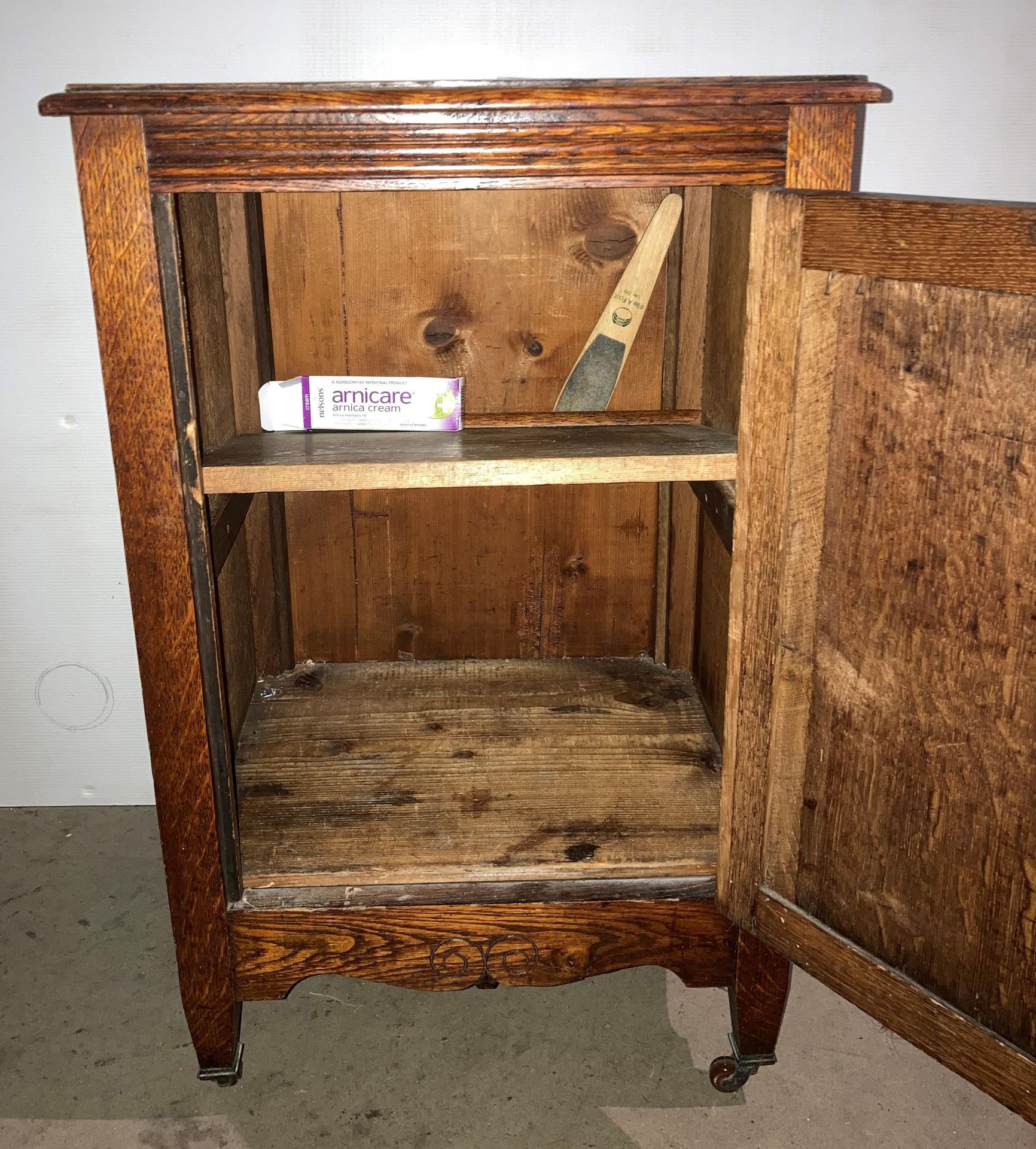 Mid-Century oak single-door cupboard with carved panel, - Image 2 of 3