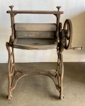 A vintage mangle with cast metal frame, roller size: 45.