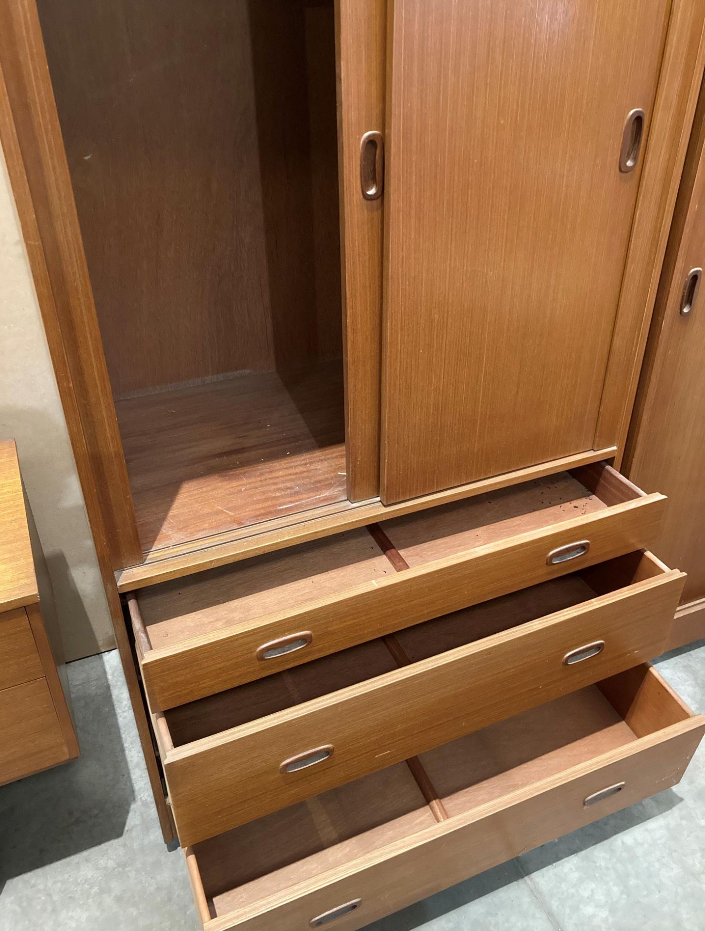 A Mid-Century teak three drawers and two sliding door wardrobe (92 x 177cm high) and matching two - Image 2 of 3