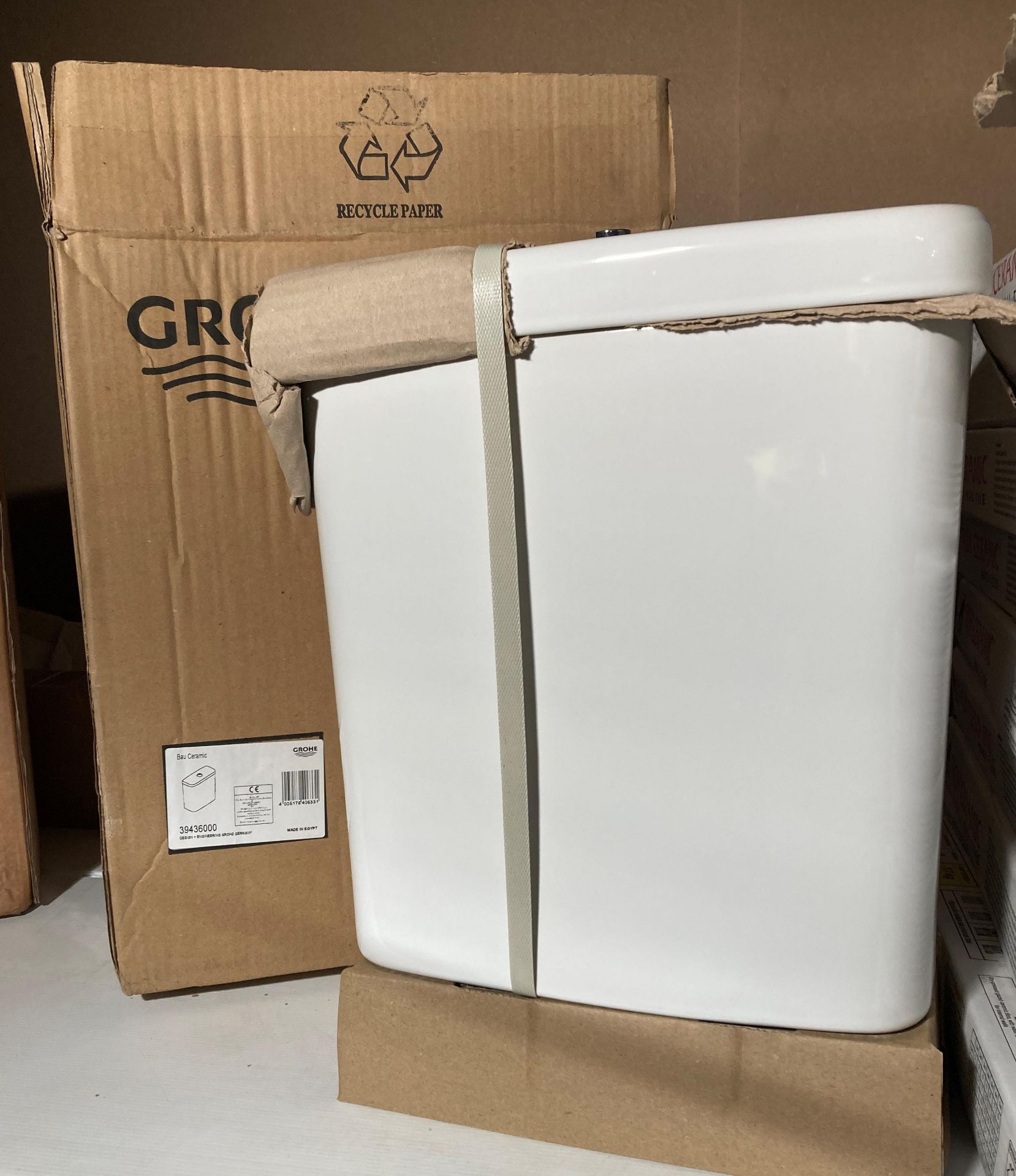 Grohe Bau ceramic toilet cistern new boxed (saleroom location: QL06)
