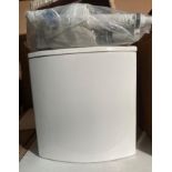 Heritage close coupled white ceramic cistern complete with fittings (saleroom location: QL04)