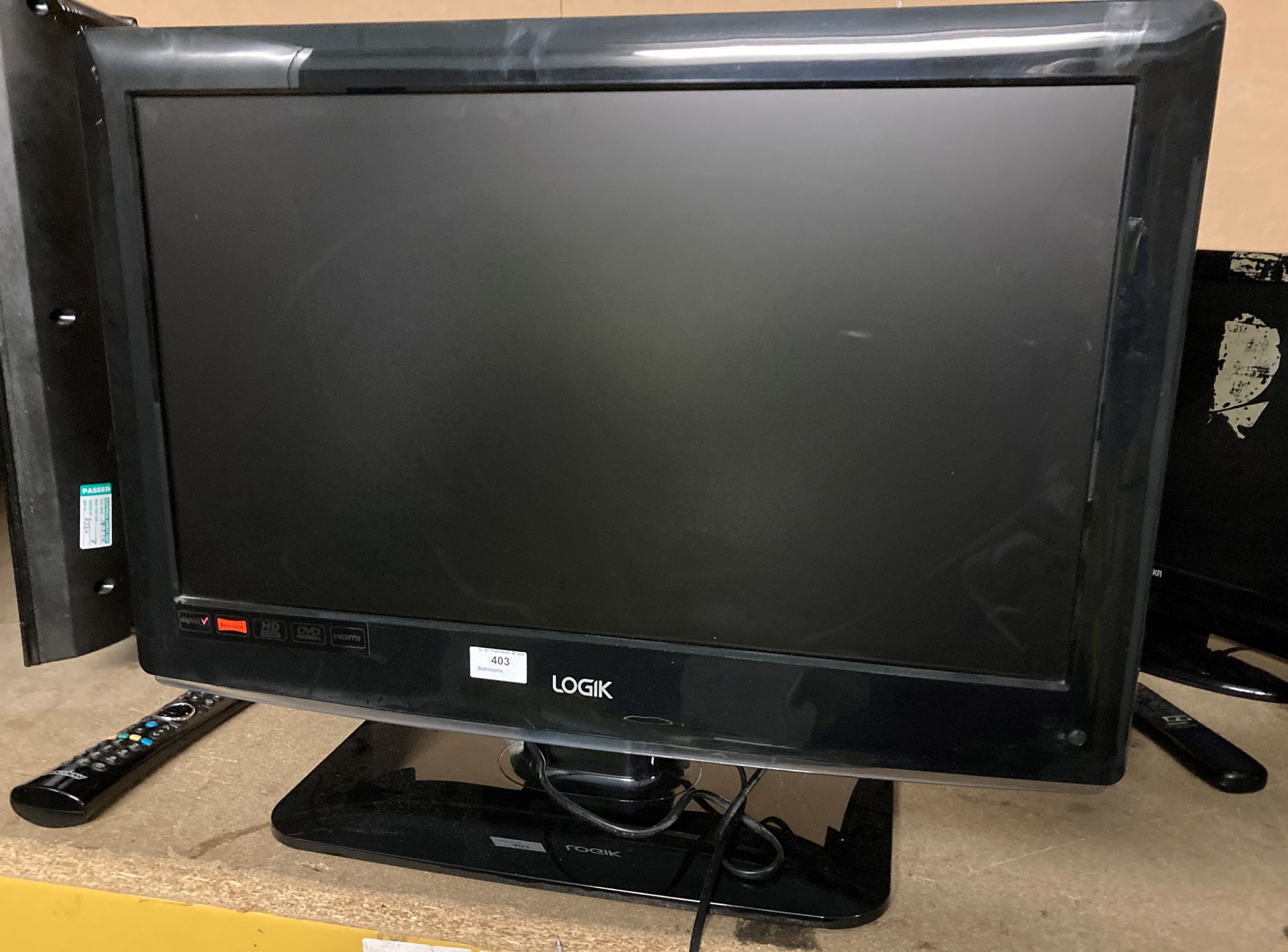 Logik model L26DVDB10 26" LCD DVD/TV combi complete with remote (saleroom location: PO) - Image 2 of 2