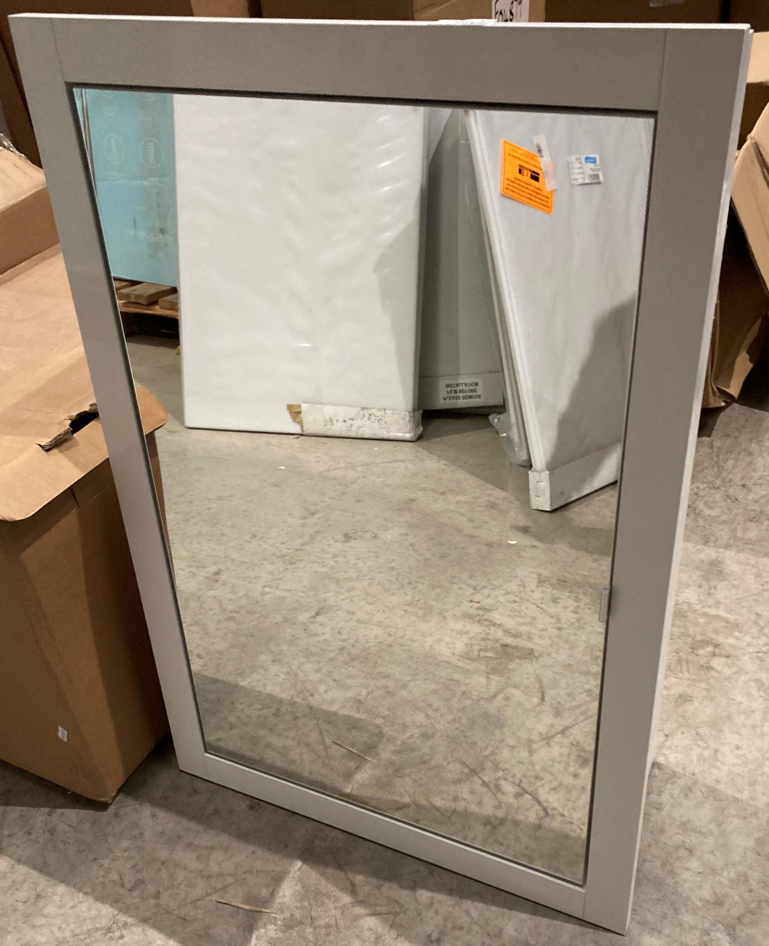 White mirror fronted wall hung cabinet 80cm x 54cmx 22cm (saleroom location: RB)