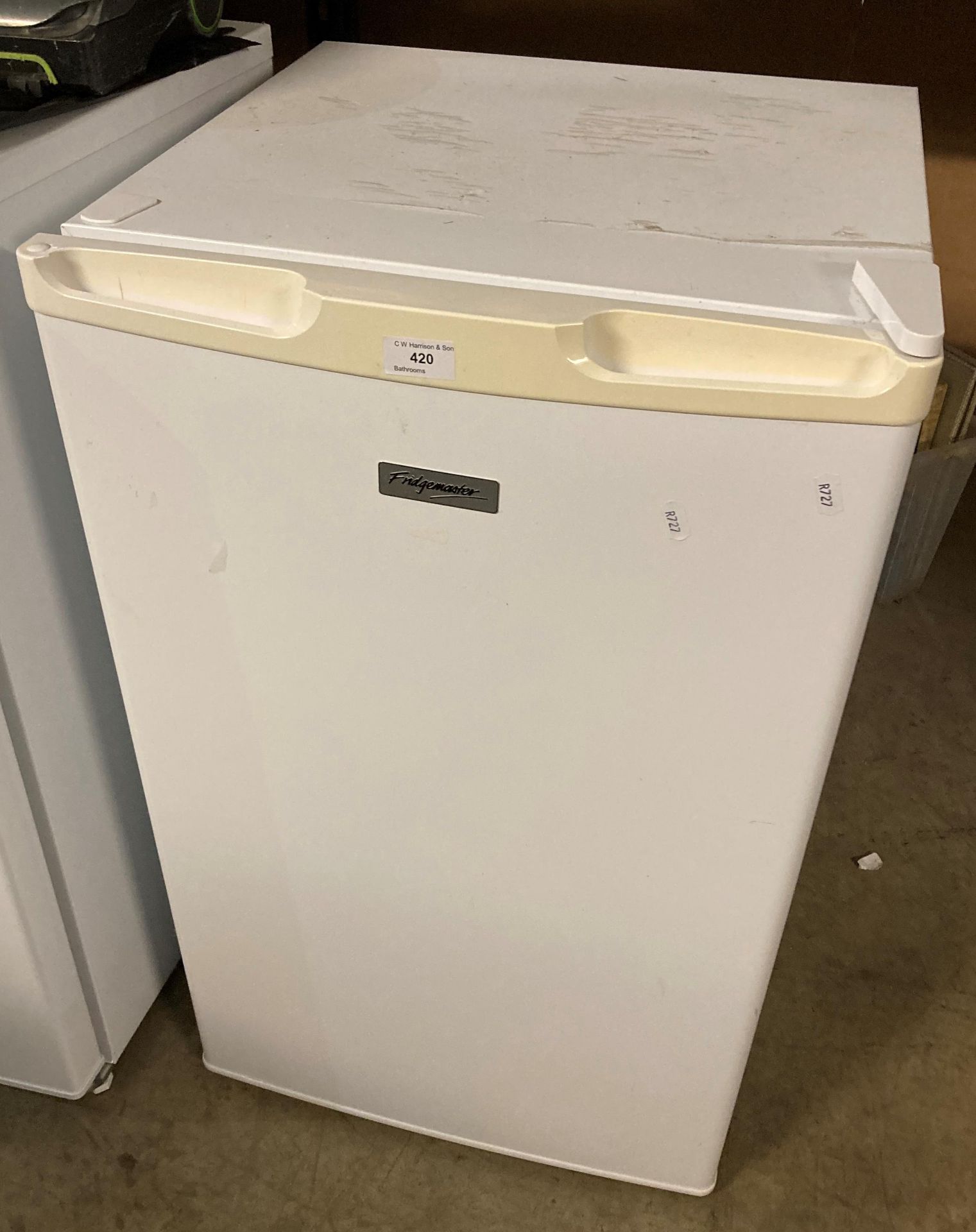 Fridgemaster under counter fridge (saleroom location: PO)