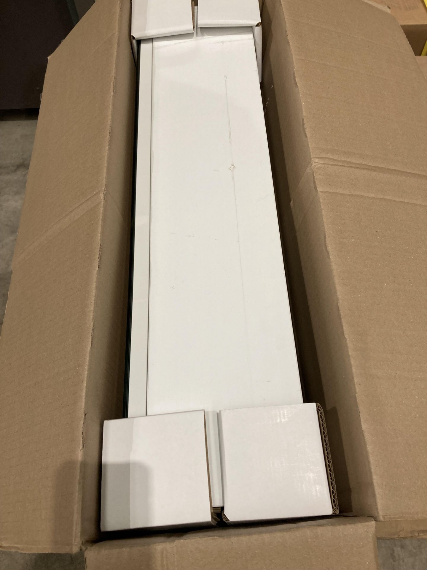 Barwick 600mm Mirror wall cabinet in gloss white (boxed) (saleroom location: RB)