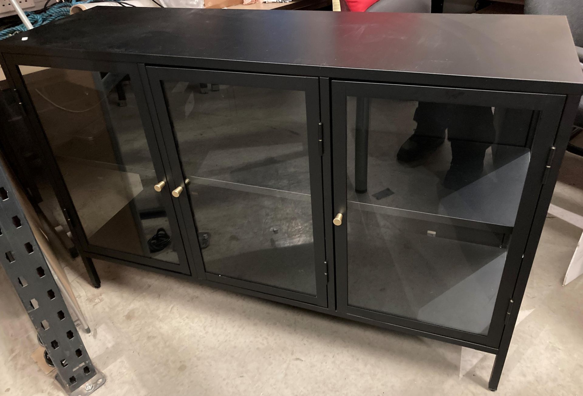 Rectangular metal work table 180cm x 60cm x 70cm high and black metal and glass three door office - Image 2 of 2