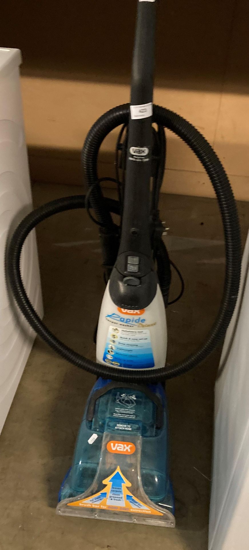 VAX Rapide Deluxe carpet washer (saleroom location: PO)