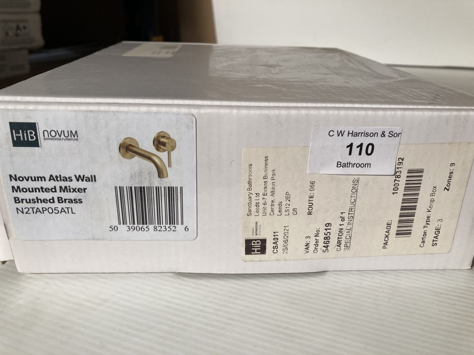 Novum Atlas wall mounted mixer tap in brushed brass (saleroom location: QL06) - Bild 2 aus 2