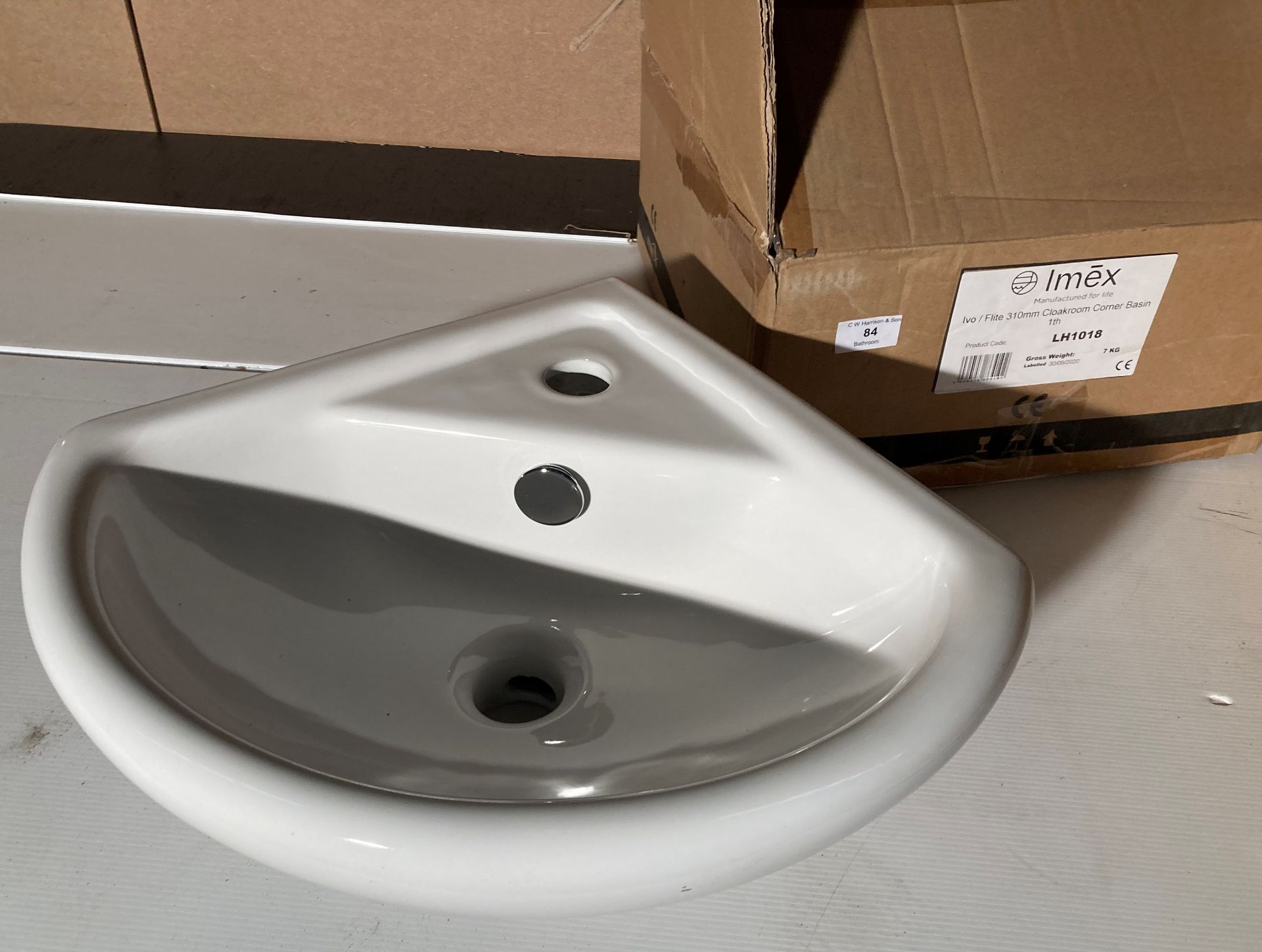 Imex 310mm cloakroom corner basin in white (saleroom location: QL07)
