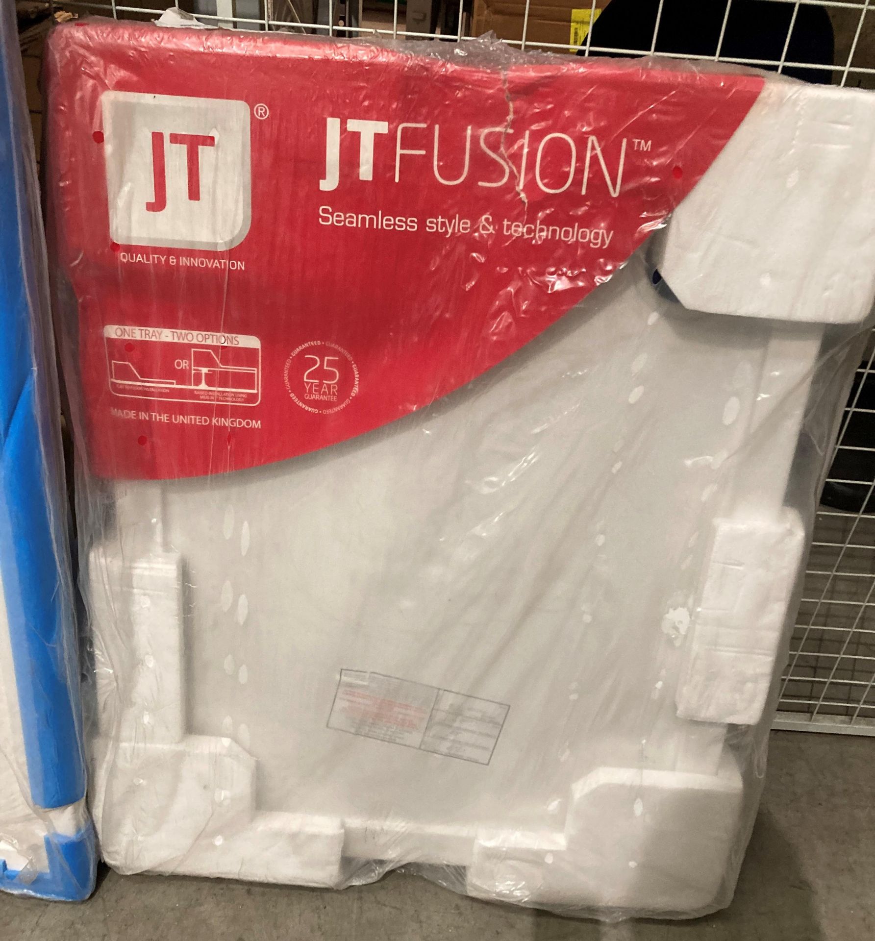 JTFusion 900x 700mm square shower tray (saleroom location: RB)
