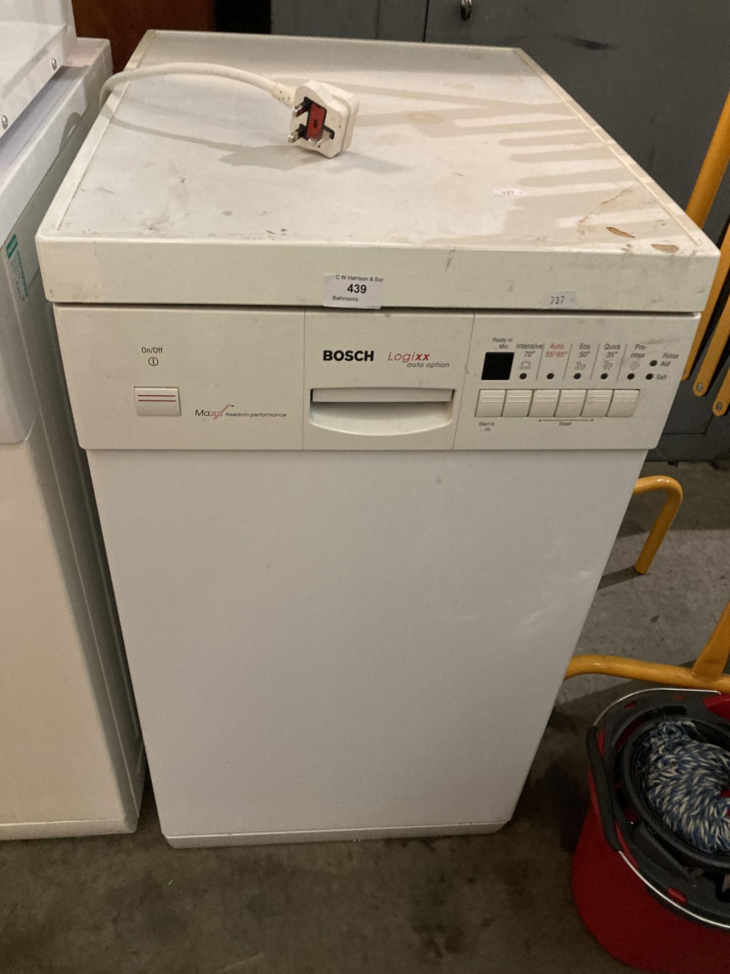 Bosch Logixx auto option dish washer (saleroom location: PO)