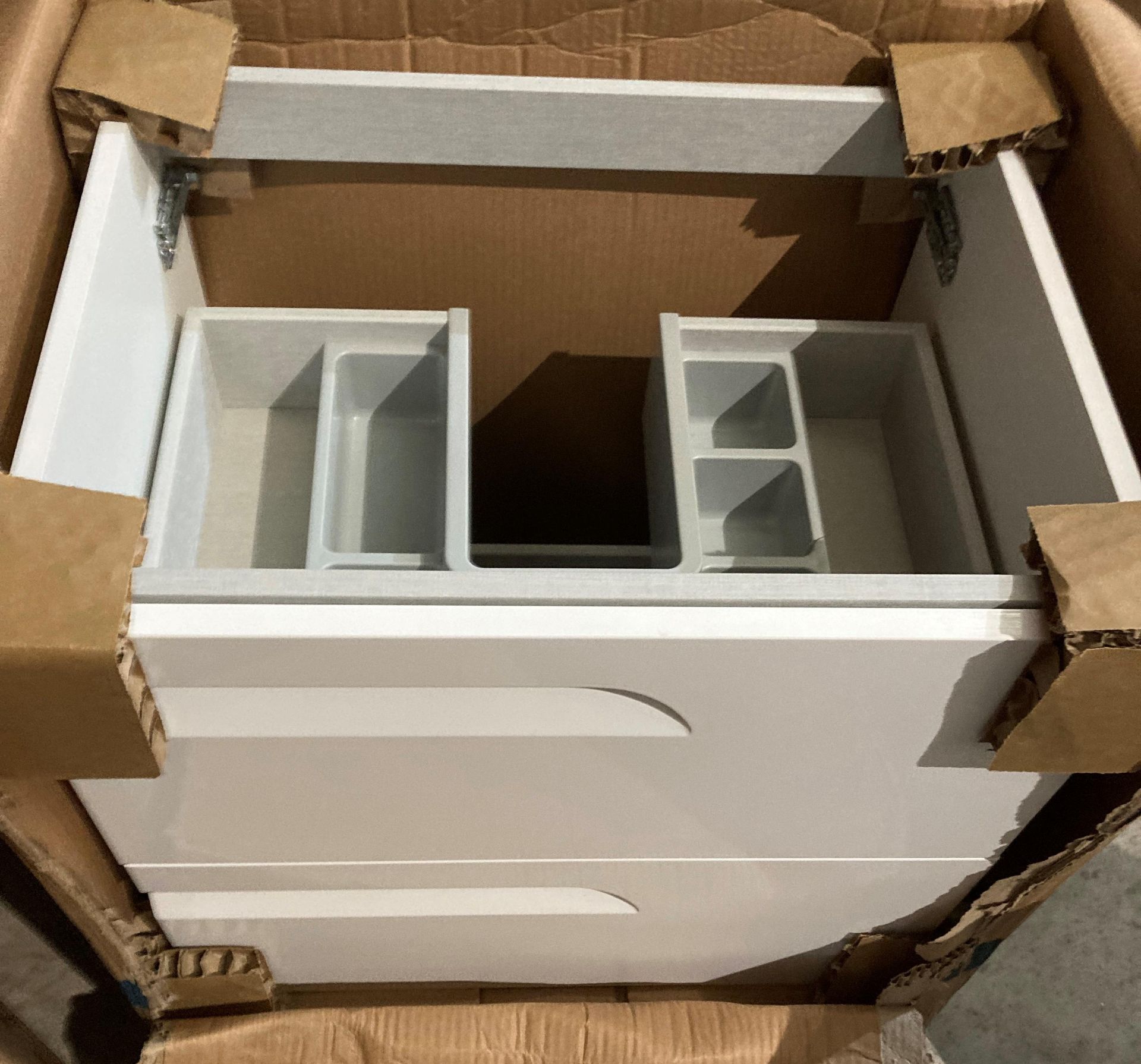 Tipo Royo 600mm 2 drawer wash basin unit in gloss white (saleroom location: MA1 RACK)
