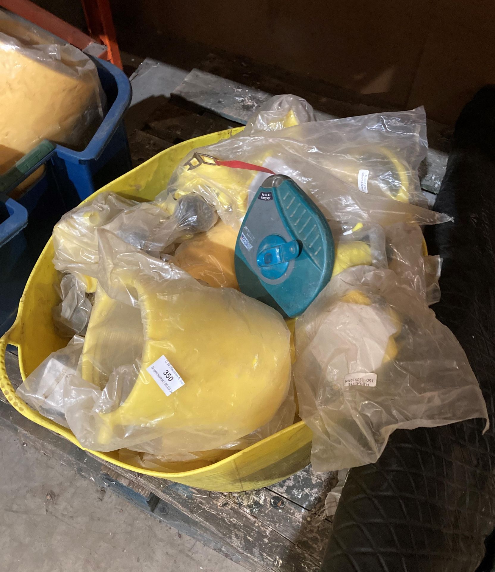 Contents to under-shelf area - yellow plastic pipe fittings, tape measure, - Image 3 of 4