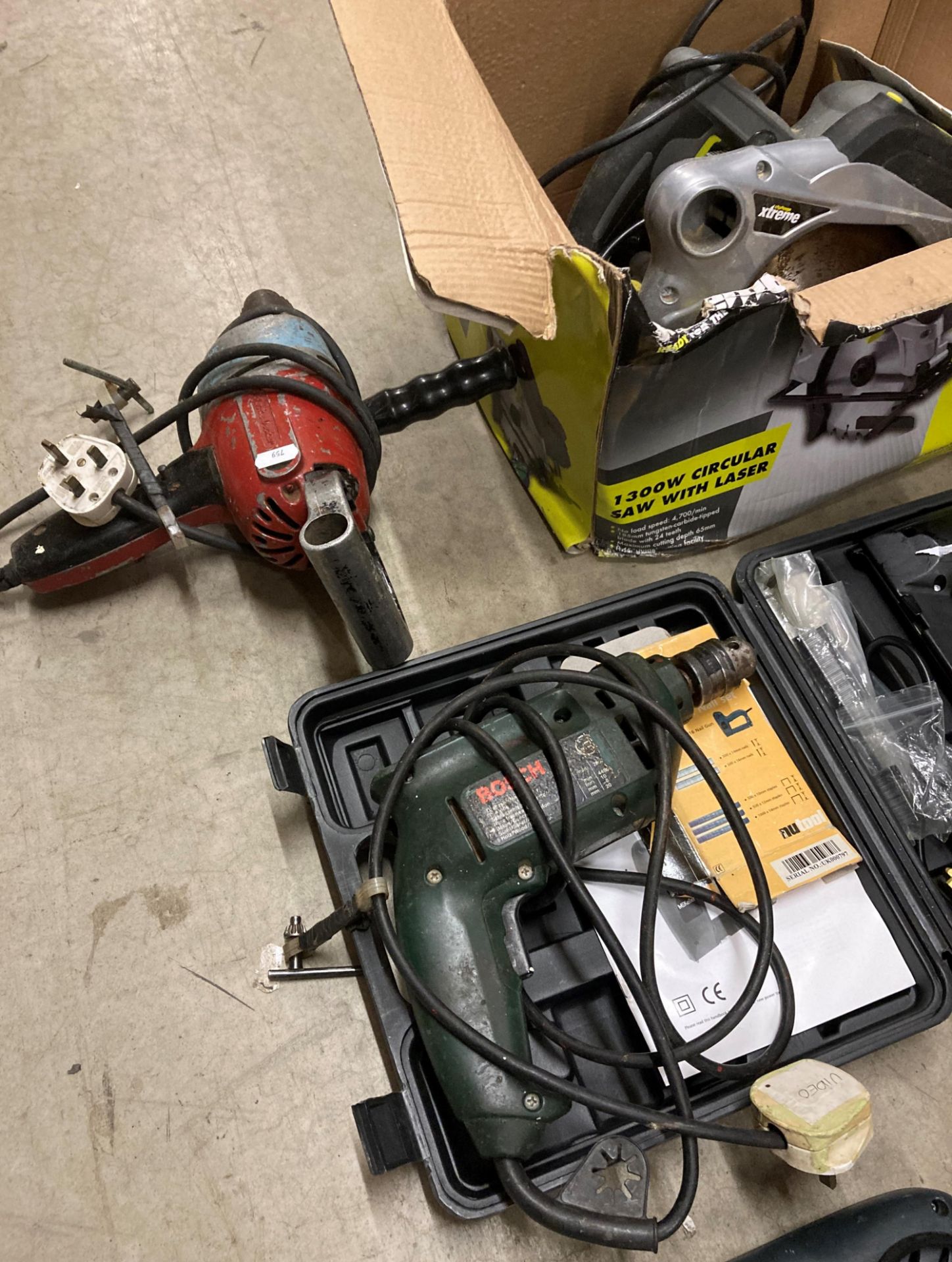 5 x assorted power tools including Black & Decker circular saw (110v - no test, plug cut off), - Image 3 of 4