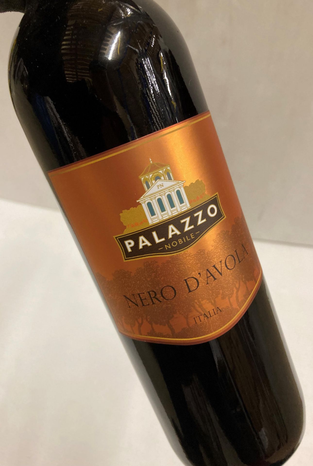 4 x 75cl bottles Palazzo Grillo, Nero D'avola red and white wine, - Image 2 of 3