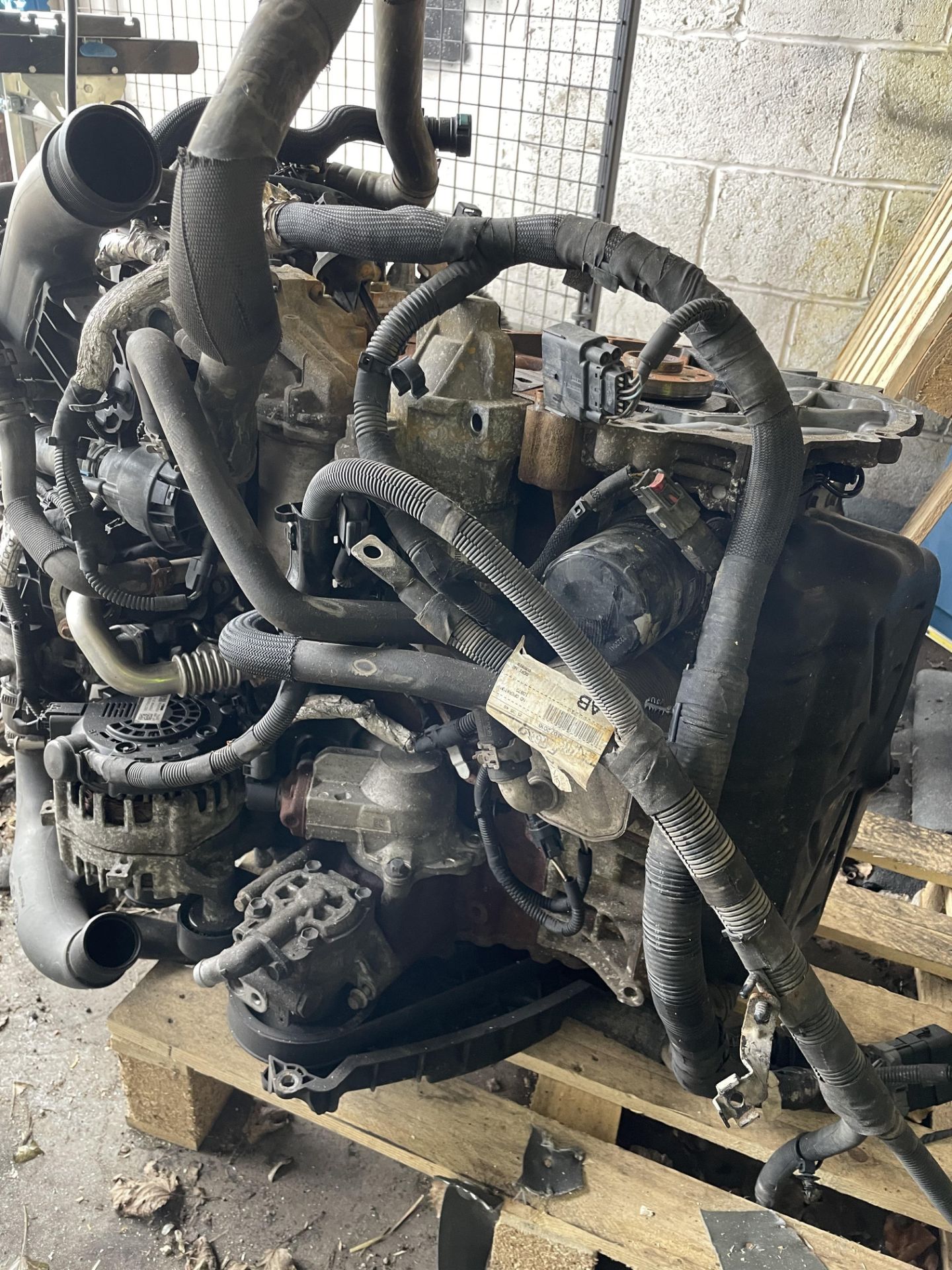 2018 Ford Transit engine (sold as seen - hairline crack to cylinder head)(Collection from TOWN END - Image 5 of 7