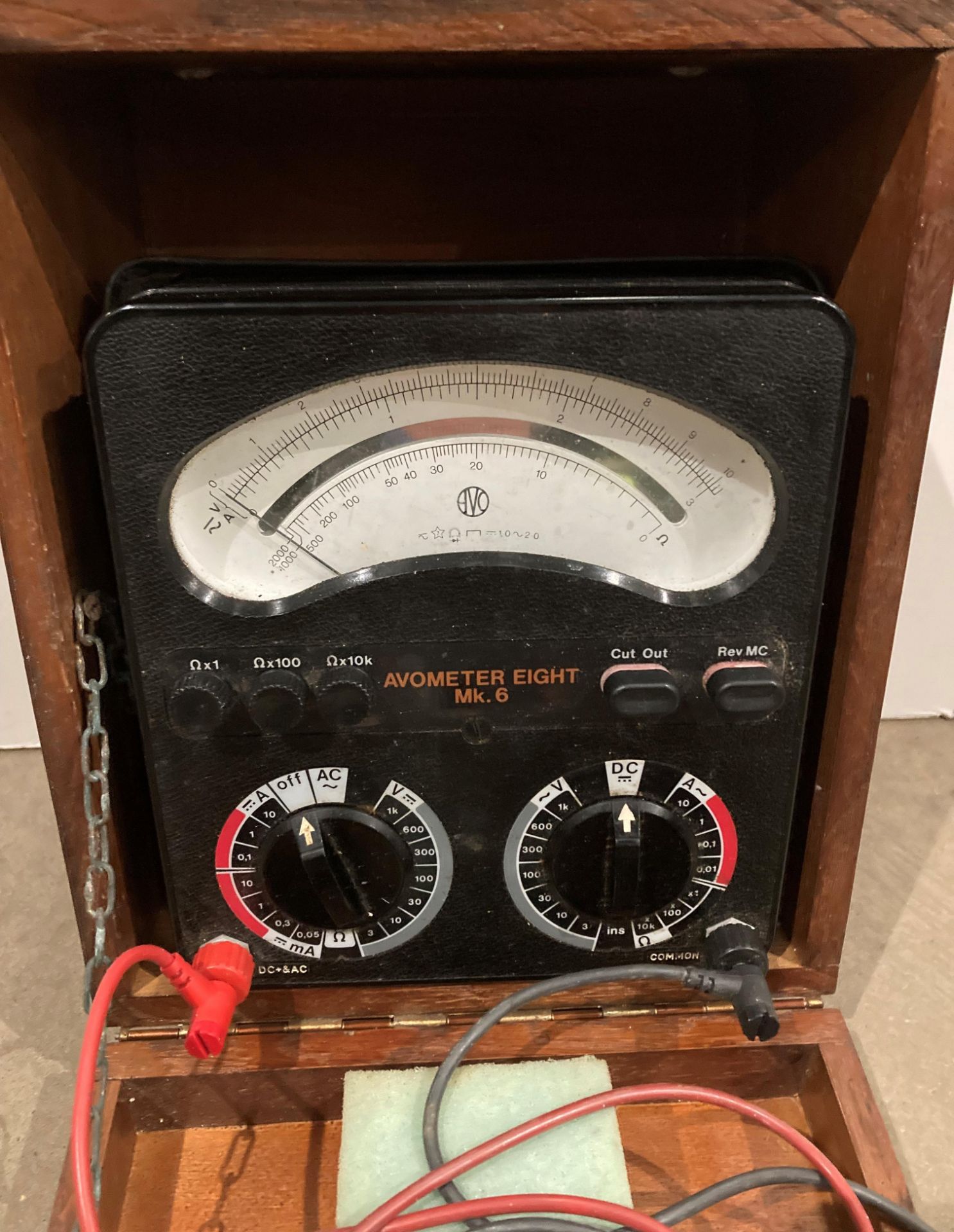 Avo Avometer Eight MK6 DC & AC tester in wooden case (saleroom location: S3 ENT) - Image 2 of 3