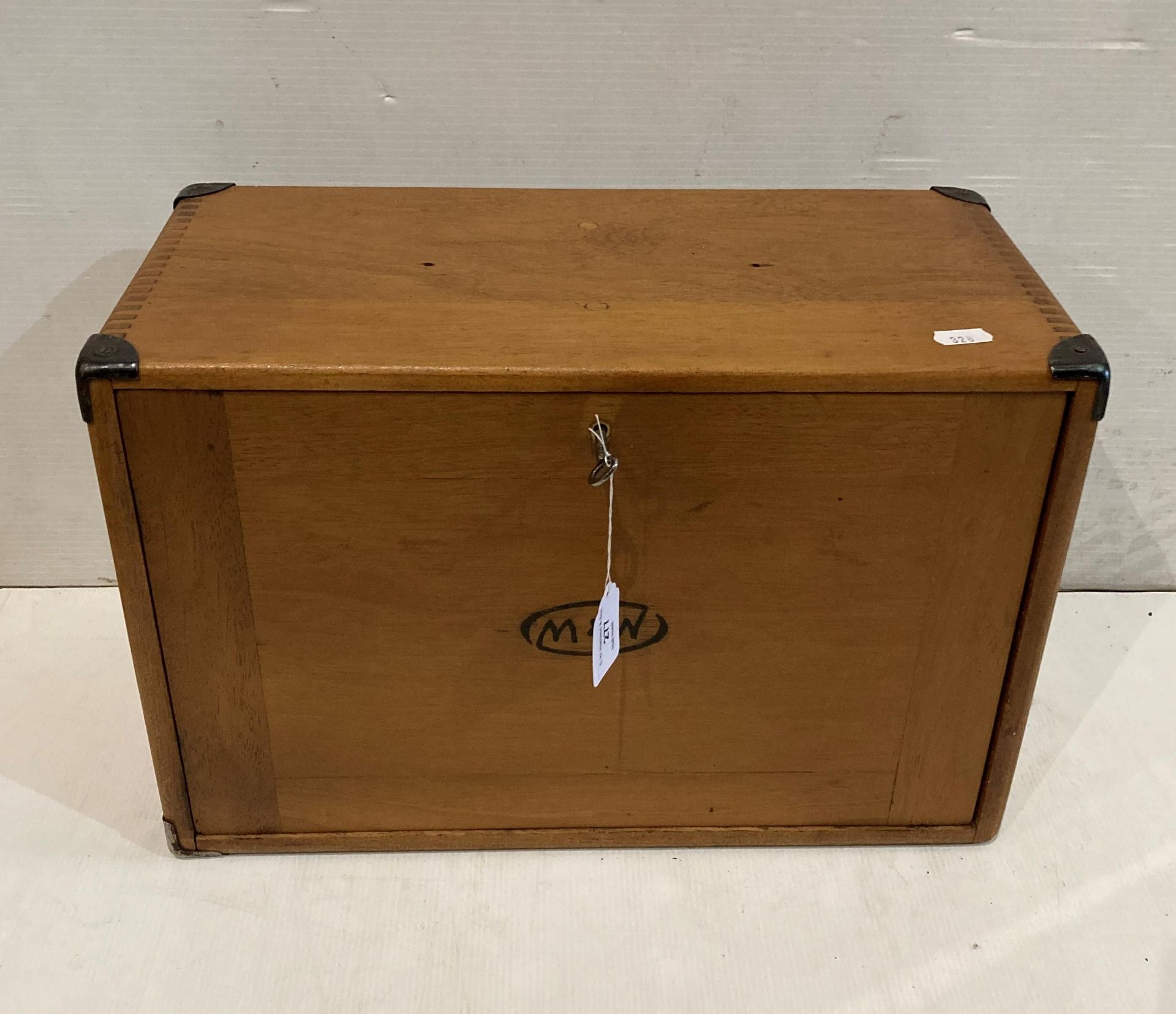 A wooden Moore & Wrights engineers' 7 drawer cabinet with pull-down (lockable - with key), - Image 6 of 6