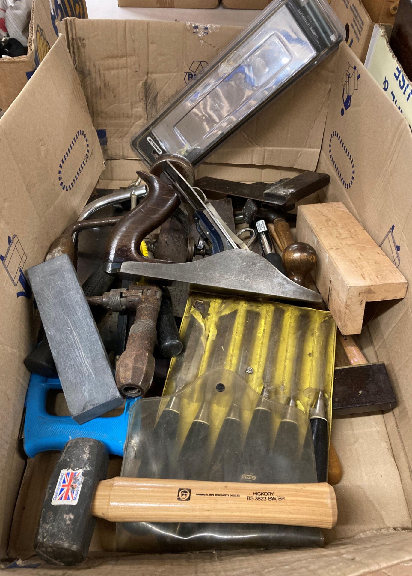 Contents to box - assorted hand tools including Record No 4½ plane, bit & brace, chisels, hammers,